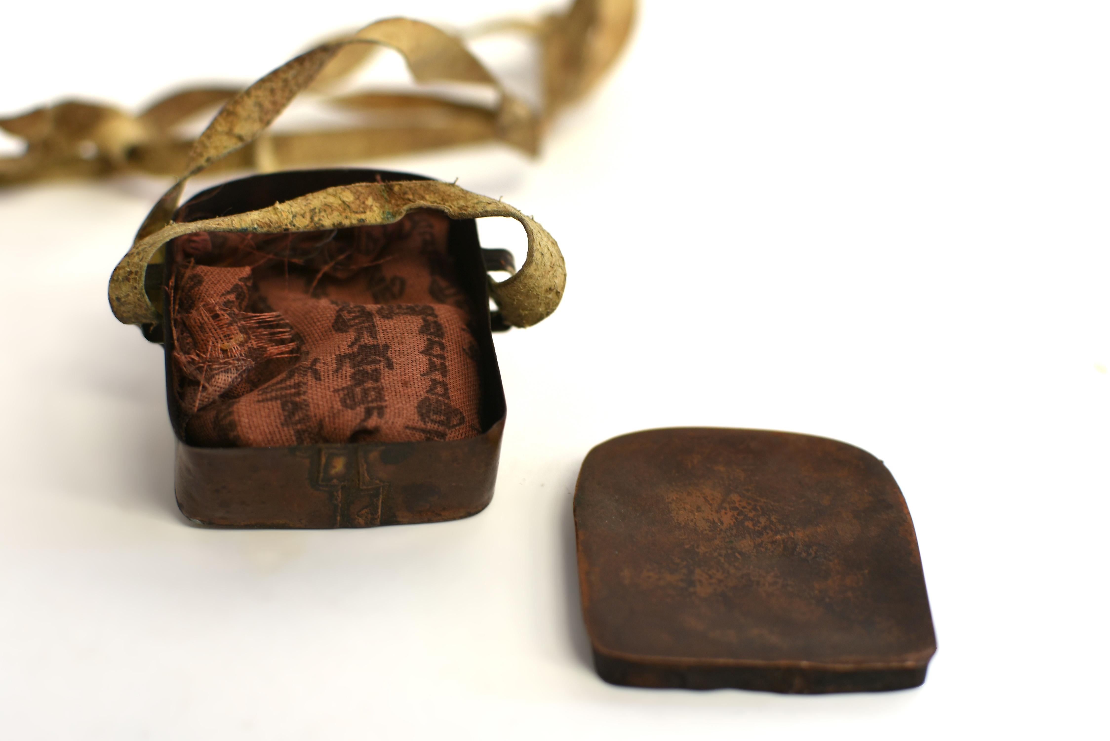 Tibetan Protection Set Amulet and Phurba For Sale 5