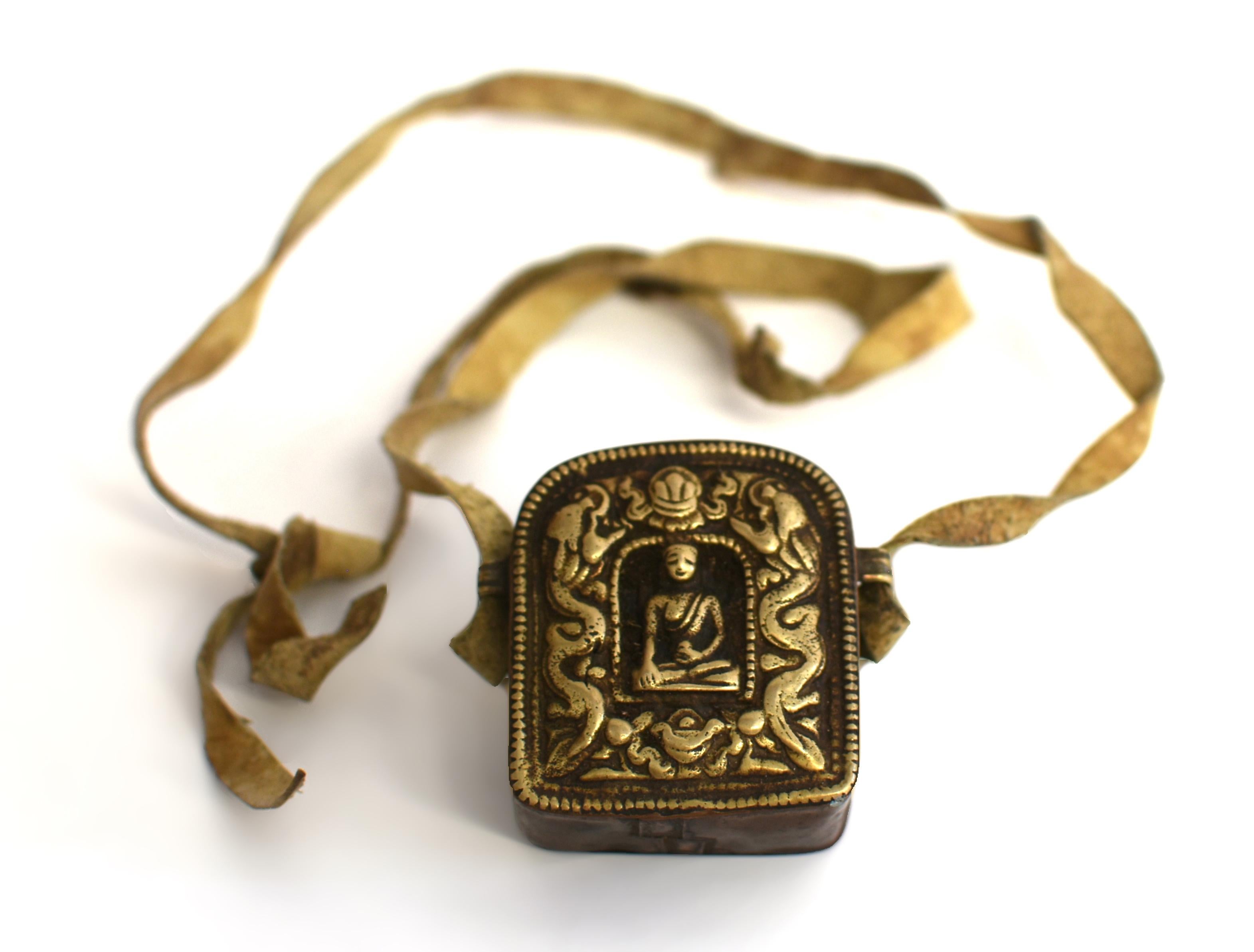 Tibetan Protection Set Amulet and Phurba For Sale 2