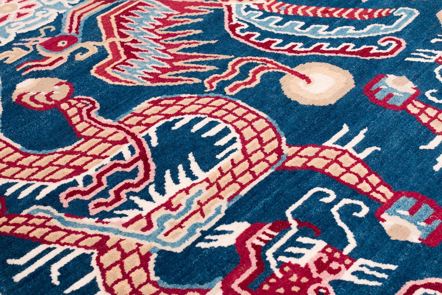 Alfombra de lana tibetana roja y azul Phoenix Dragon Accessory by Joseph Carini Tibetano en venta