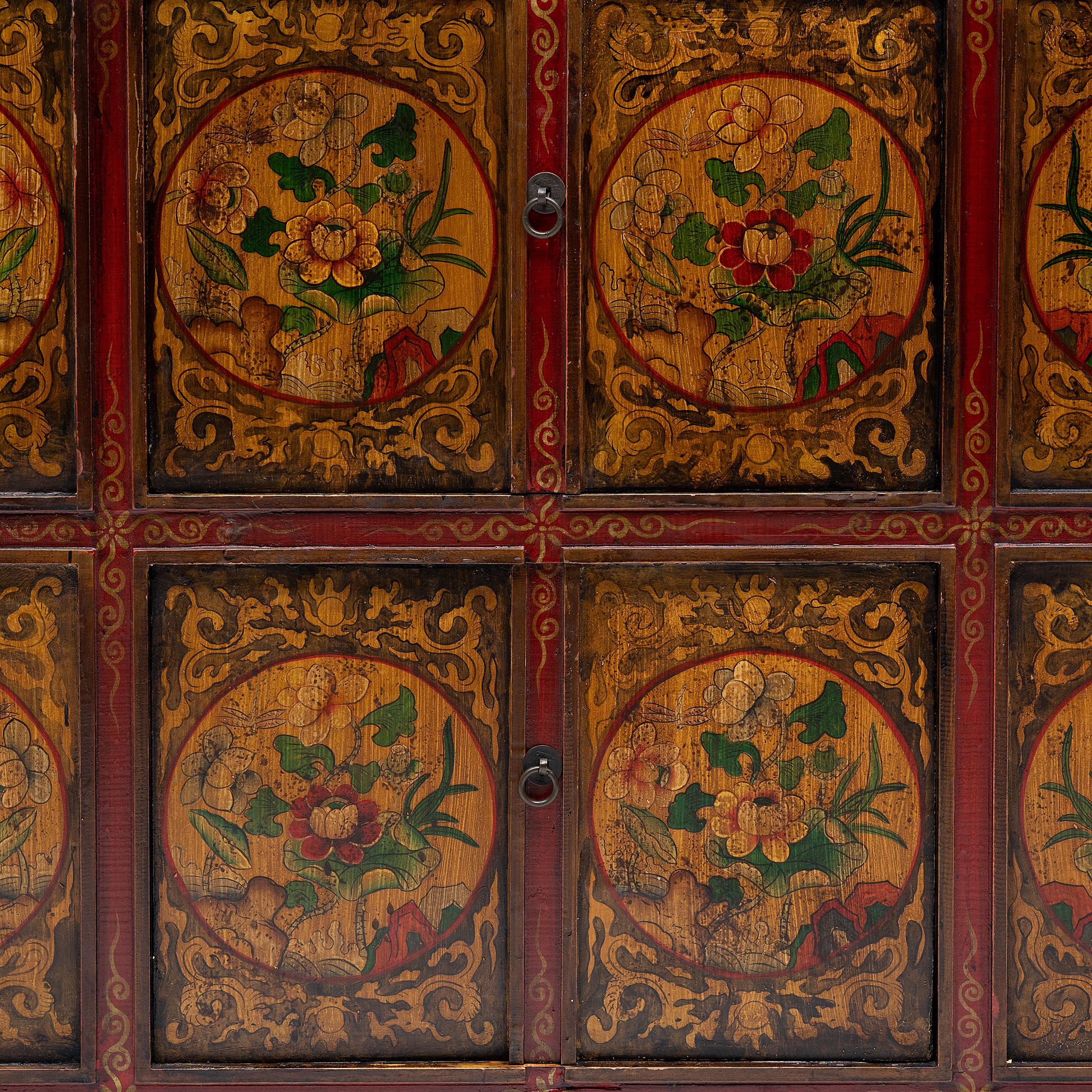 Tibetan Red and Gold Painted Cabinet, c. 1900 For Sale 2