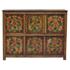 Armario tibetano rojo y dorado en flor, c. 1900