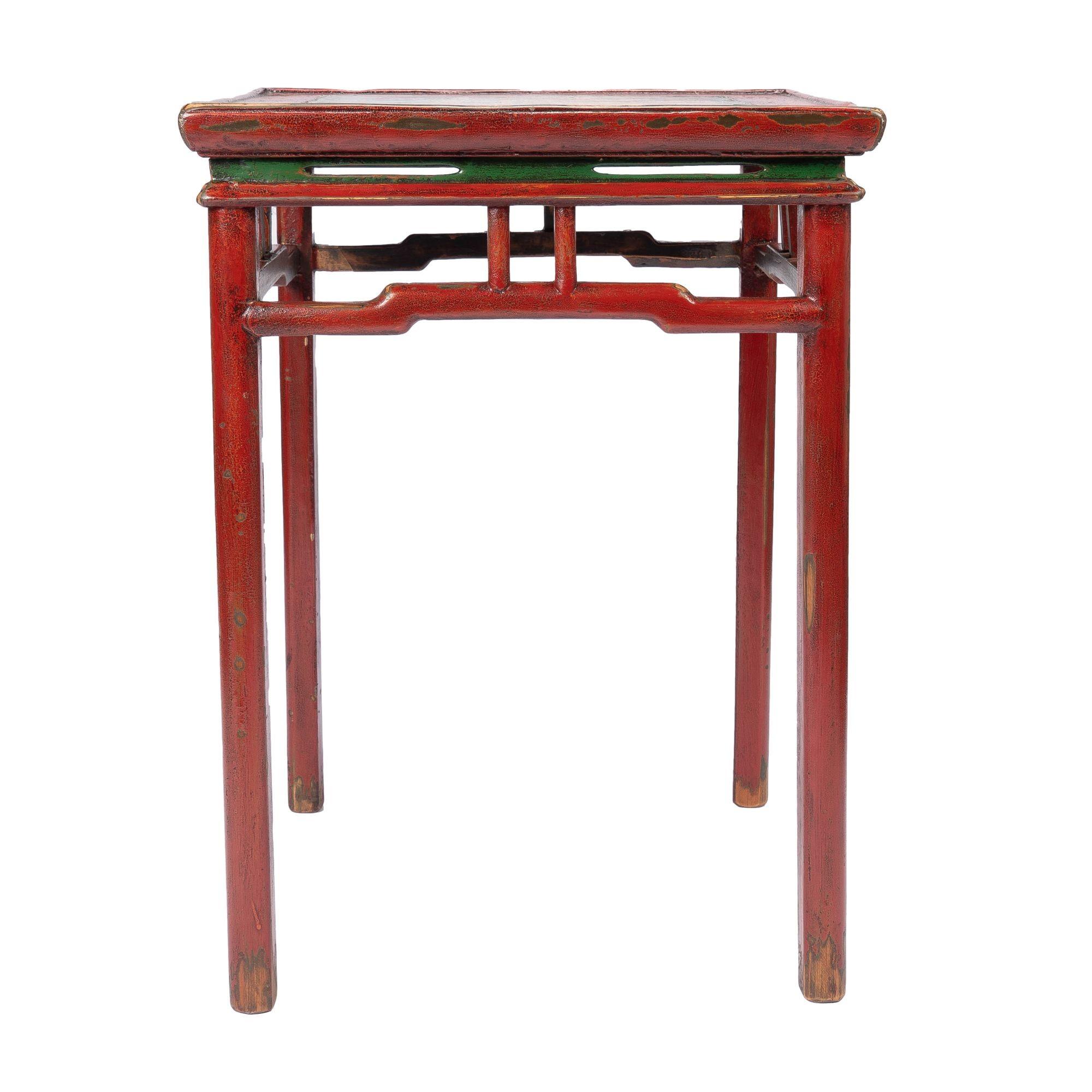 Tibetan Red Lacquered Side Table '1910' For Sale 5