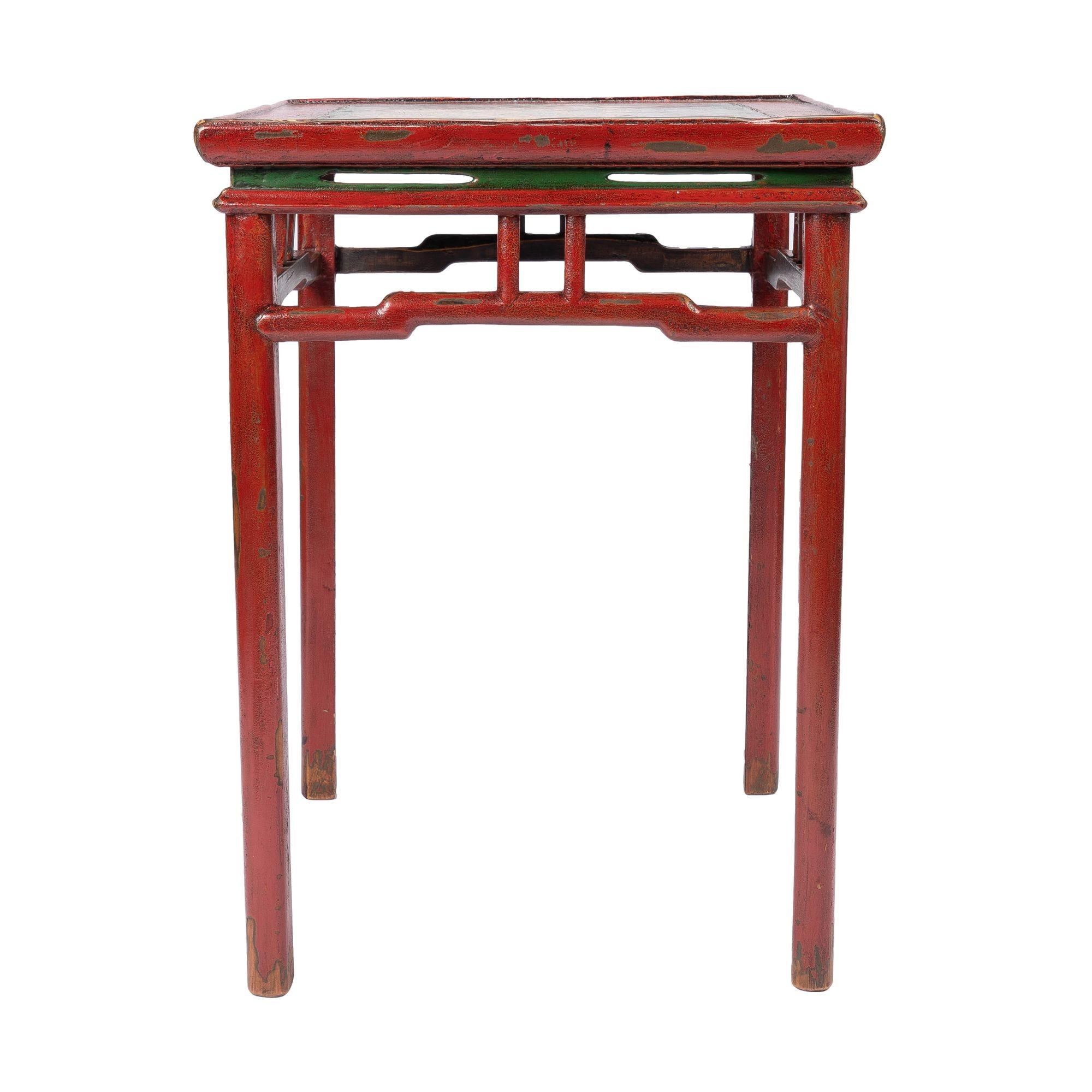 Tibetan Red Lacquered Side Table '1910' For Sale 1
