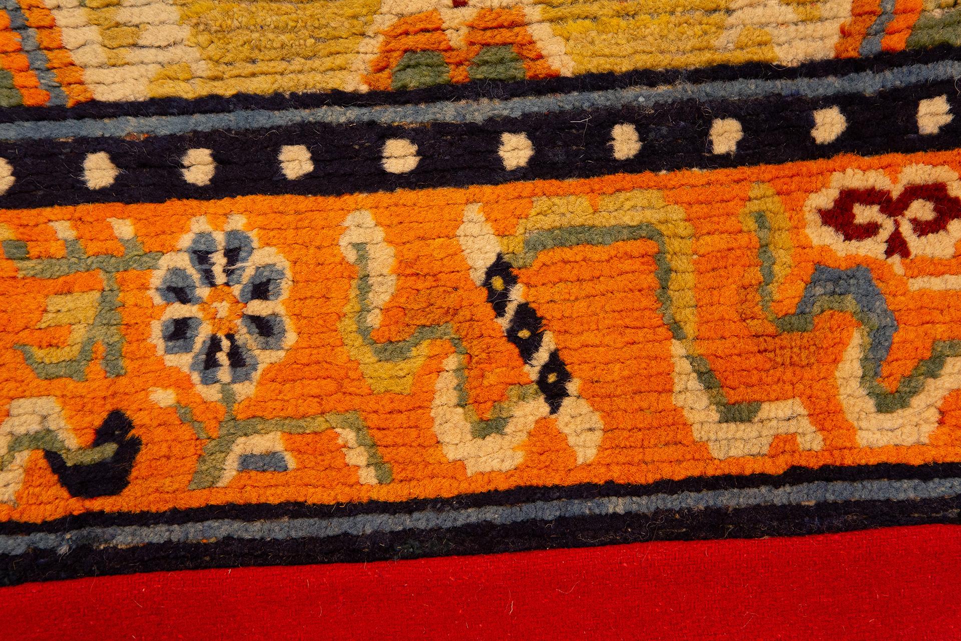 XIXe siècle Tapis tibétain multicolore en vente
