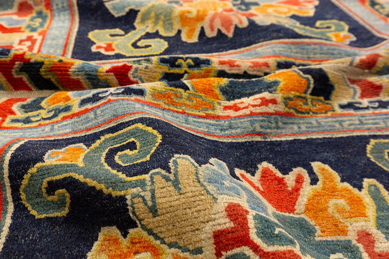 Tibetischer Teppich, spezielles mehrfarbiges Design, 19. Jahrhundert 3