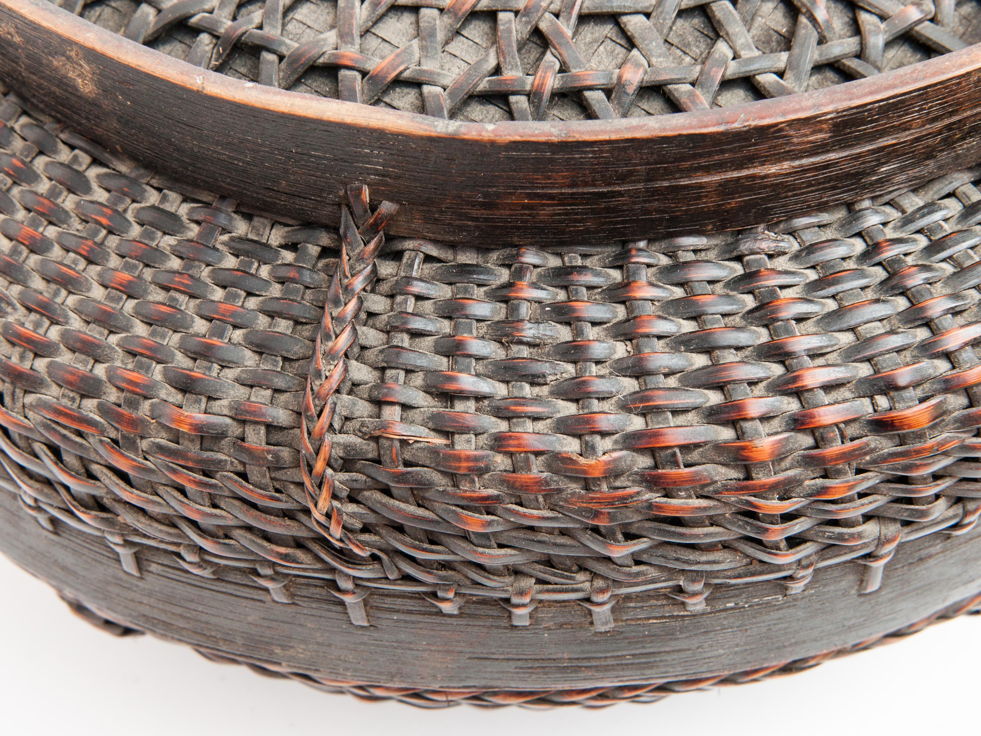 Tibetan Style Tribal Food Basket with Lid from Tibet or Bhutan, Mid-20th Century 6