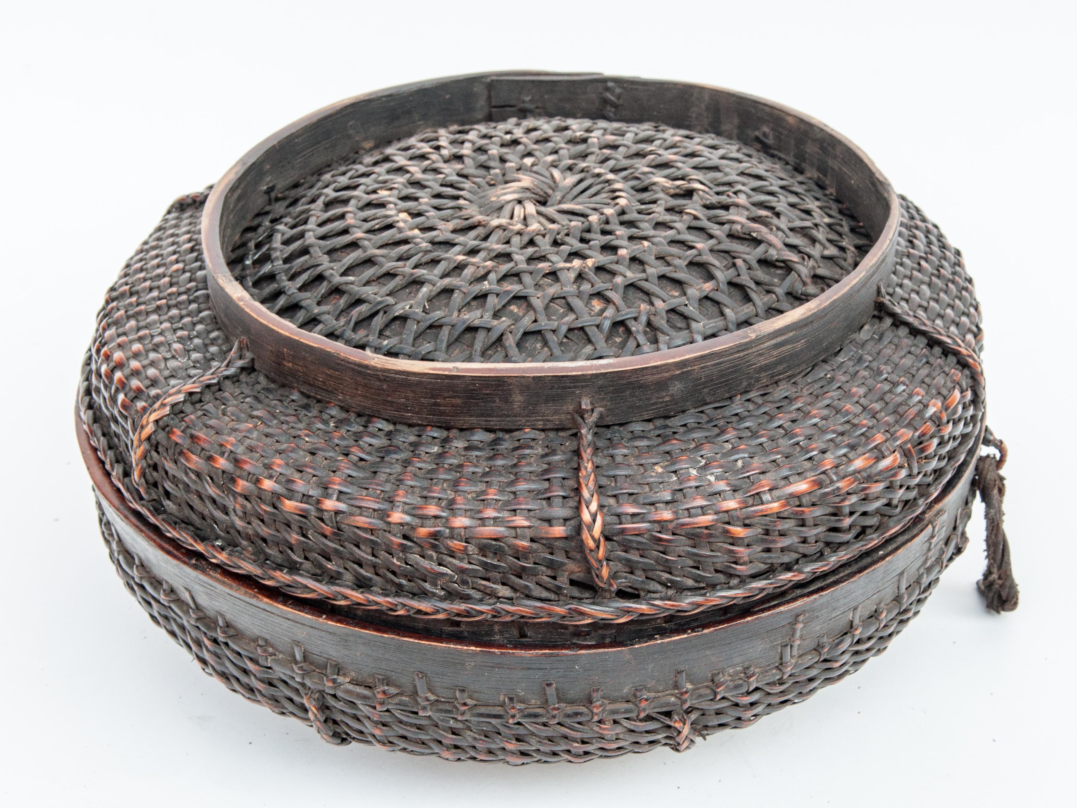 Tibetan Style Tribal Food Basket with Lid from Tibet or Bhutan, Mid-20th Century 12