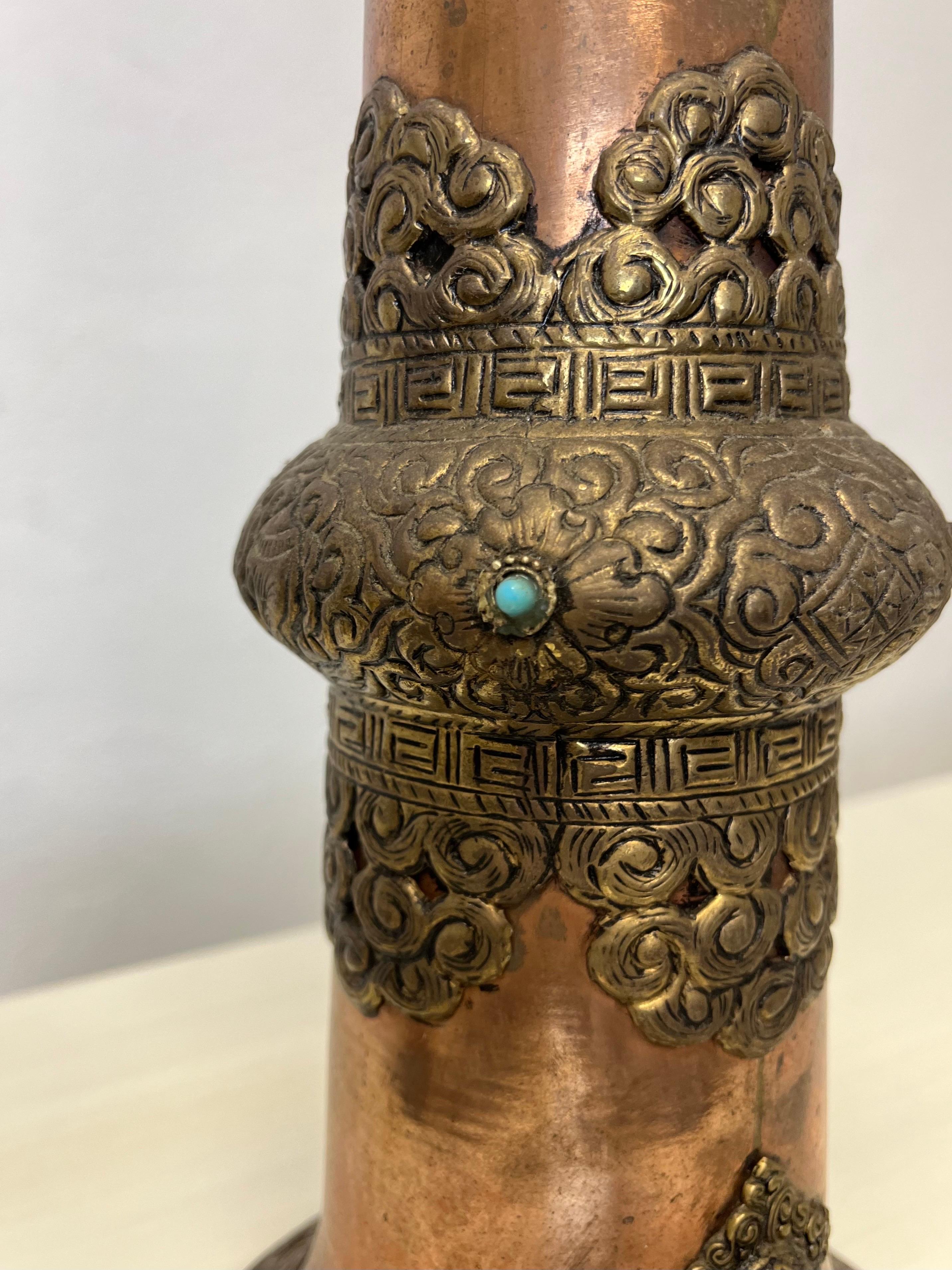 Tibétain Longue corne tibétaine télescopique Laiton Cuivre Pierres précieuses en vente
