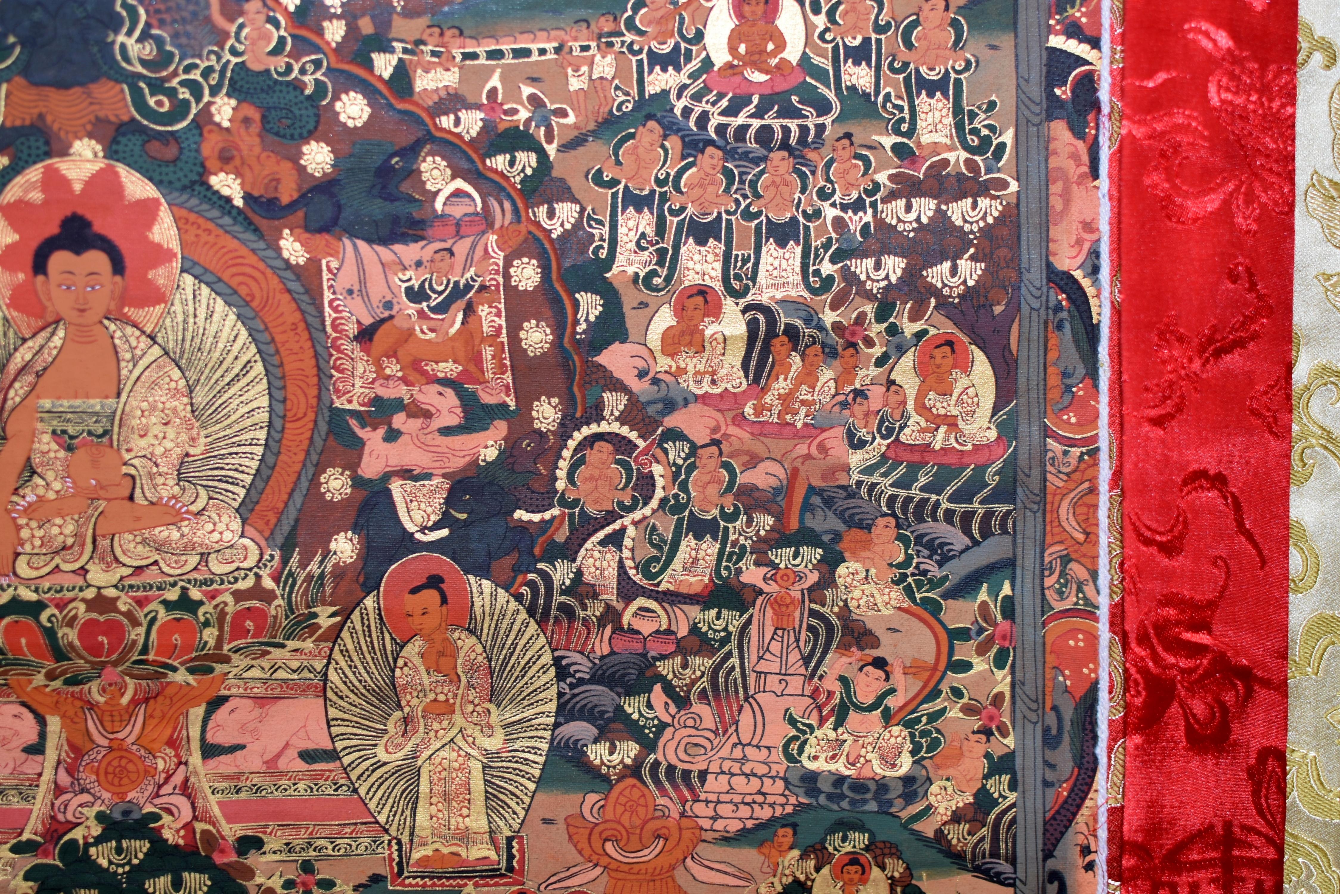 Tibetan Thangka of Amitabha Buddha Hand Painted Gilded For Sale 4