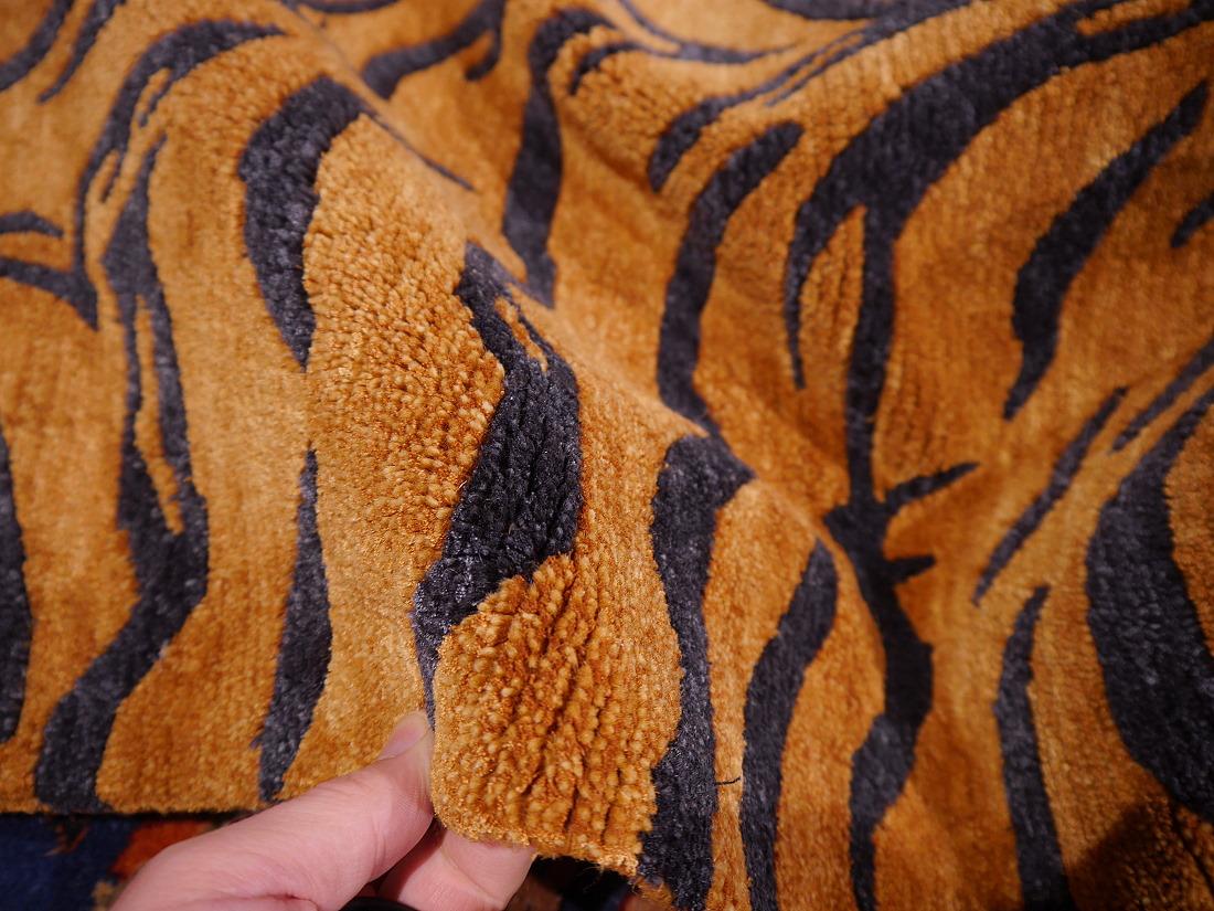 Tibetan Tiger Rug Hand Knotted Wool Rust Silk Graphite by Djoharian Collection For Sale 3
