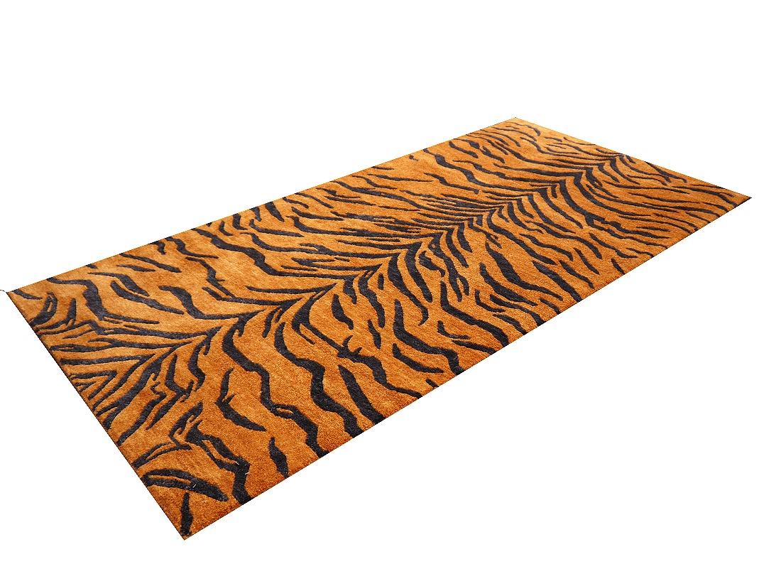 Nepalese Tibetan Tiger Rug Hand Knotted Wool Rust Silk Graphite by Djoharian Collection For Sale