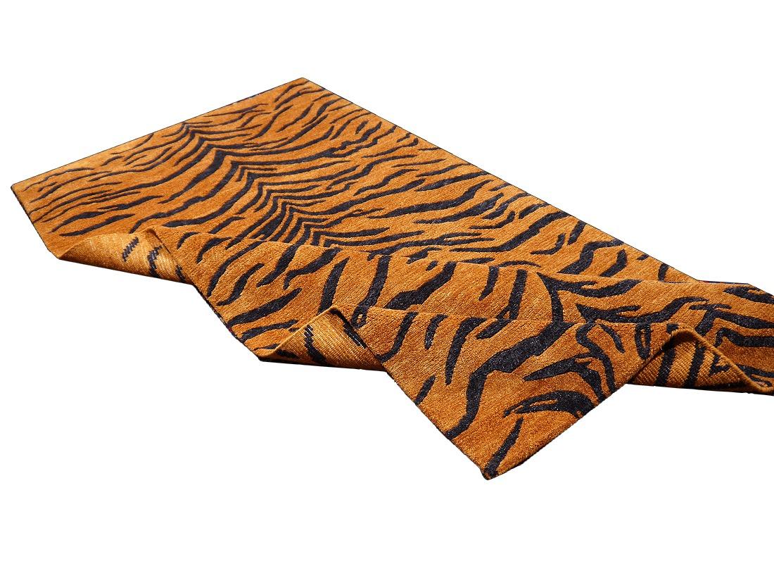 Contemporary Tibetan Tiger Rug Hand Knotted Wool Rust Silk Graphite by Djoharian Collection For Sale