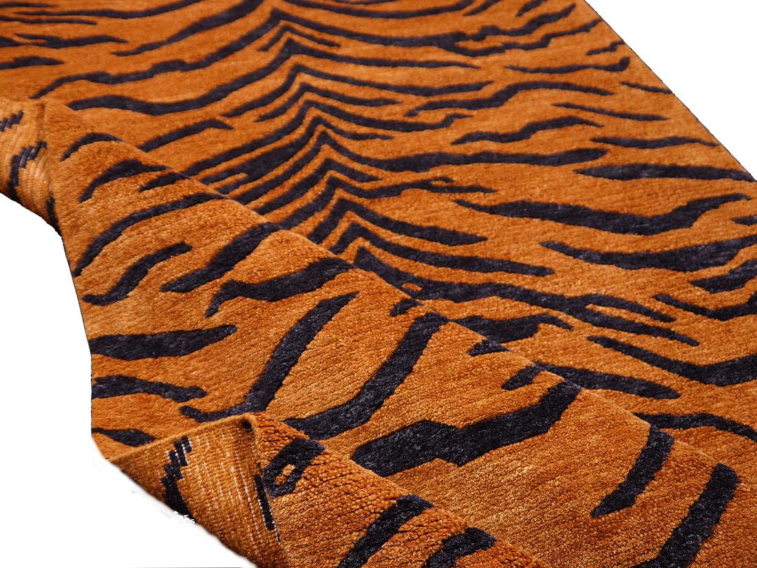 Tibetan Tiger Rug Hand Knotted Wool Rust Silk Graphite by Djoharian Collection For Sale 2