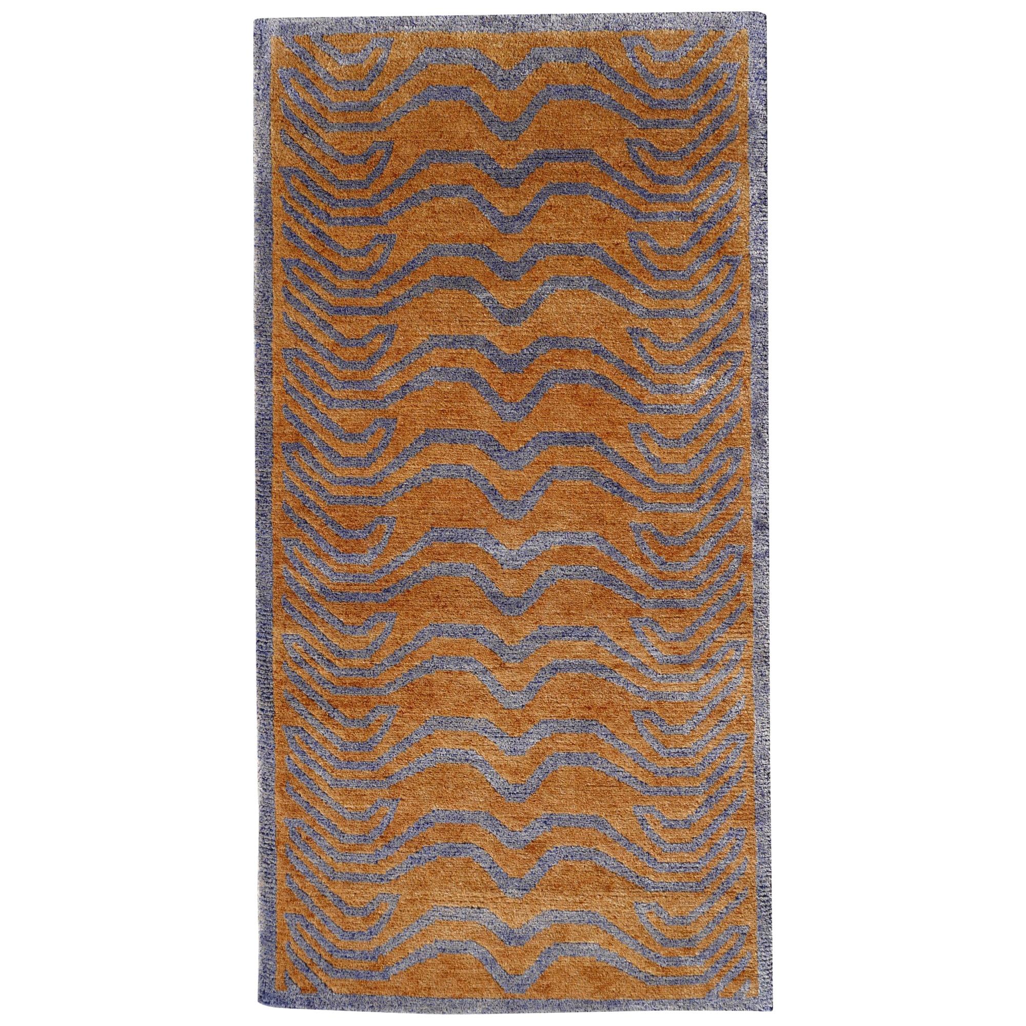 Tapis tibétain en laine et soie bleu doré noué à la main par Djoharian Collection