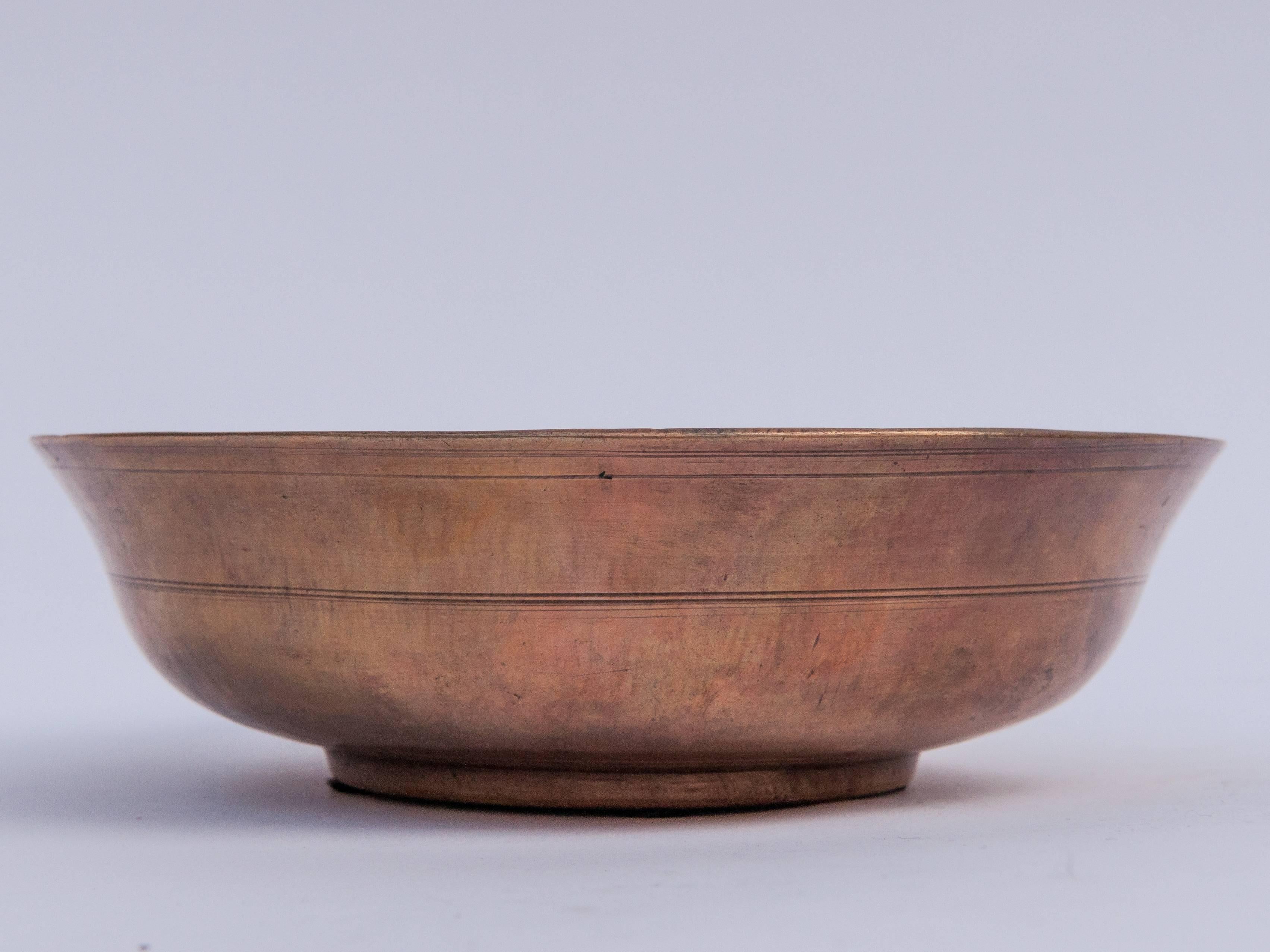 Tibetan Tsampa Bowl, Bronze, Tibet, Early to Mid-20th Century 2
