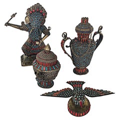 Tibetische tibetische Urnen, Tiere, Ganesh, Vogel in Koralle und Türkis, 5 Stücke