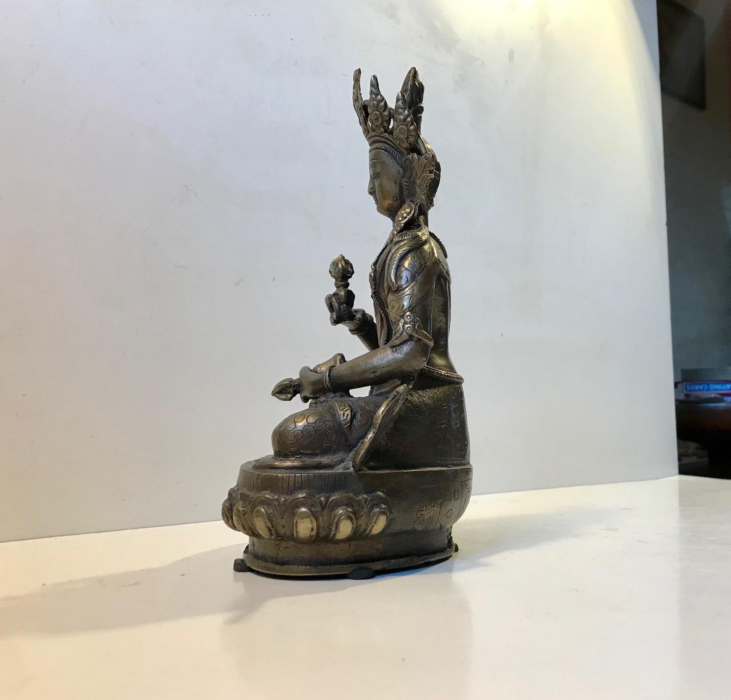Tibetan Vajrasattva Buddha in Bronze, 19th Century For Sale 7