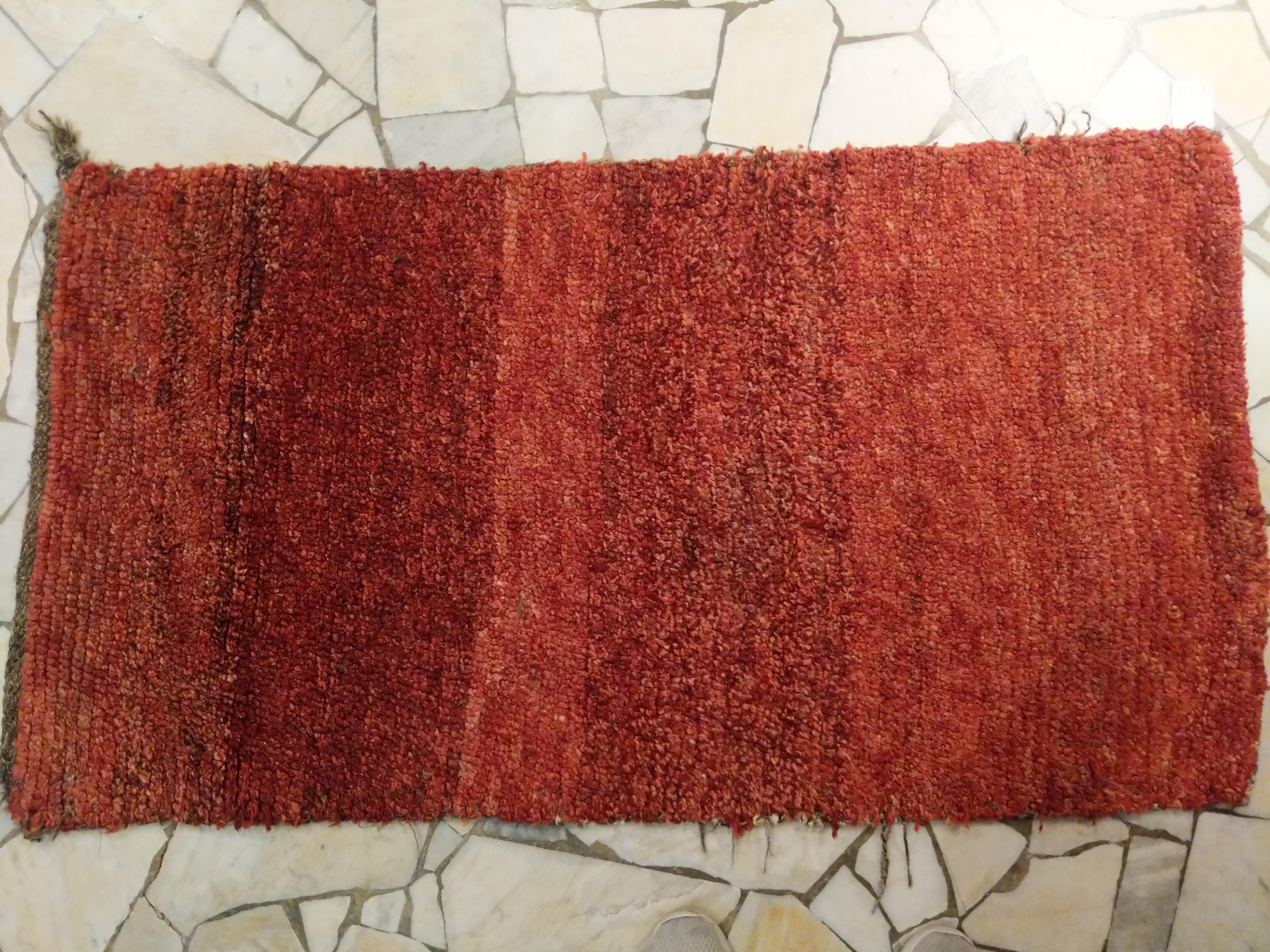 Wool Antique Tibetan Wangden Rug with Red Open Field For Sale