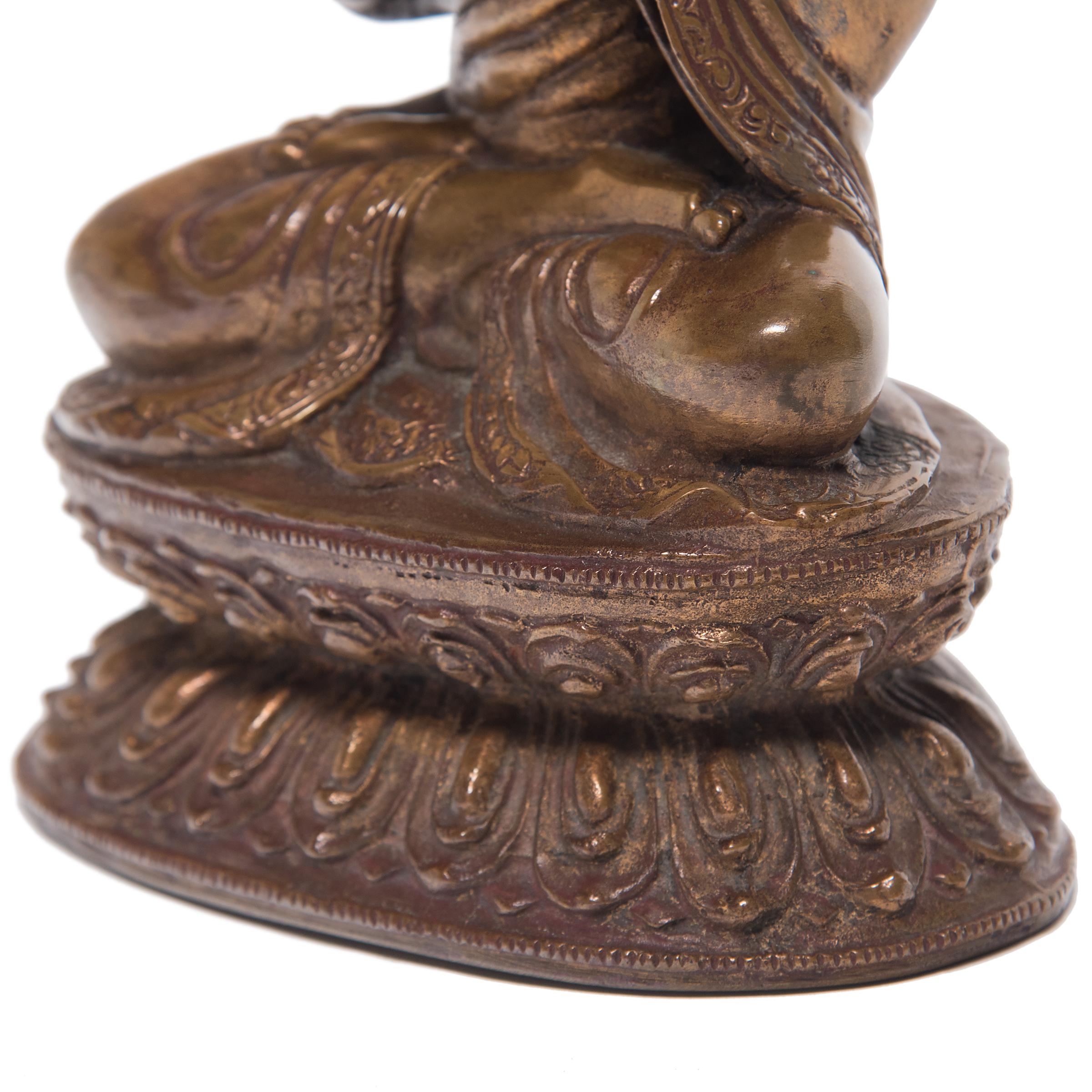 Tibeto-Chinese Seated Lama Figure, c. 1900 For Sale 2