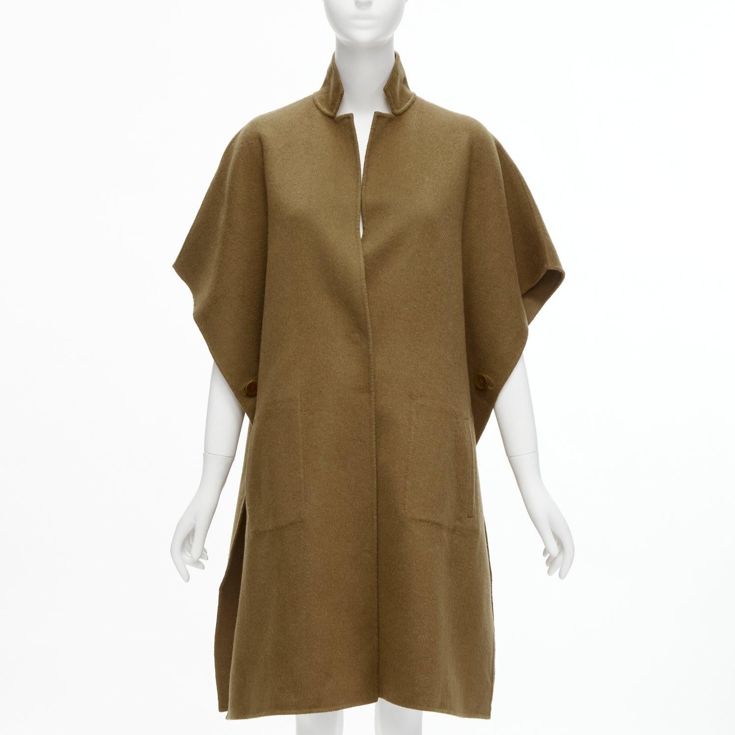 TIBI brown virgin wool angora cape sleeve high collar coat US0 XS
Reference: SNKO/A00268
Brand: Tibi
Material: Virgin Wool, Angora
Color: Brown
Pattern: Solid
Closure: Snap Buttons
Extra Details: Single snap button closure. Side buttons at