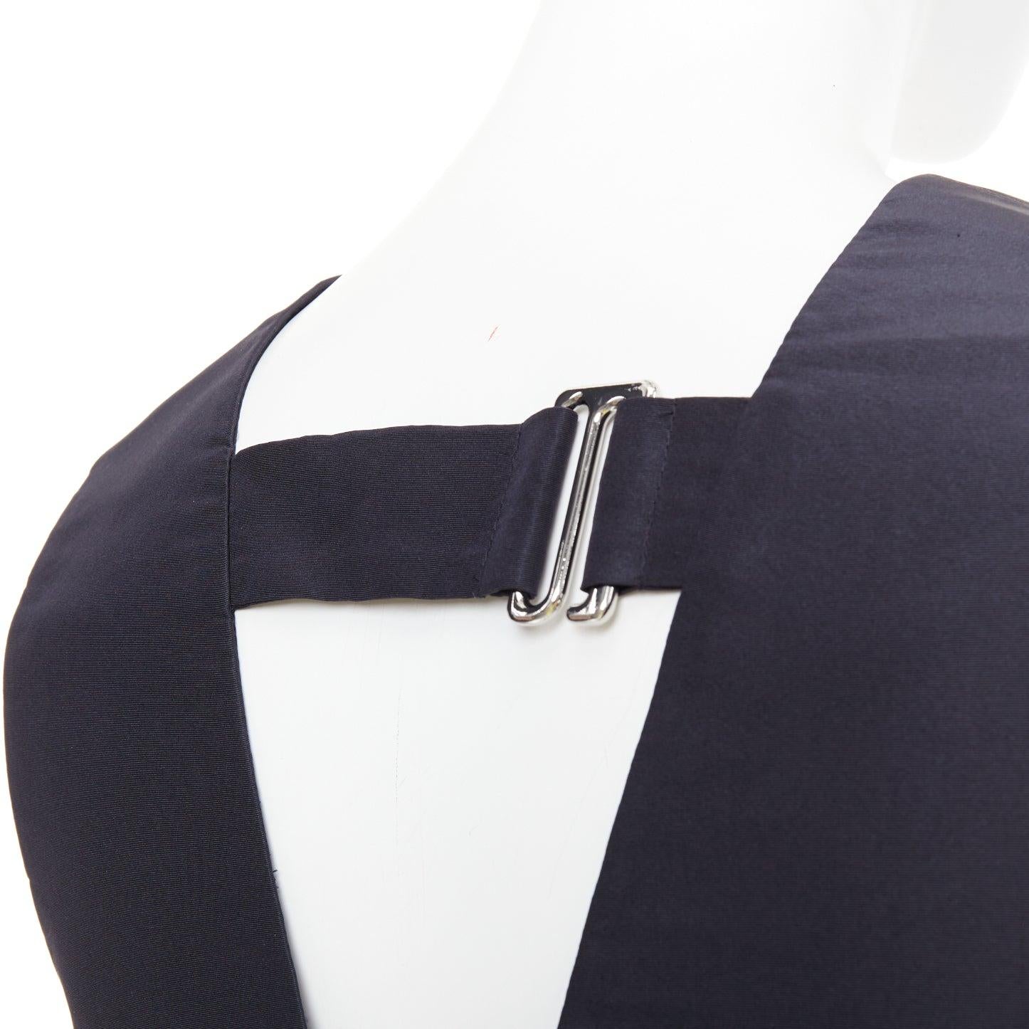 Argento Tibi, top in faille di seta navy con cinturino con fibbia d'argento con scollo a V US0 XS in vendita
