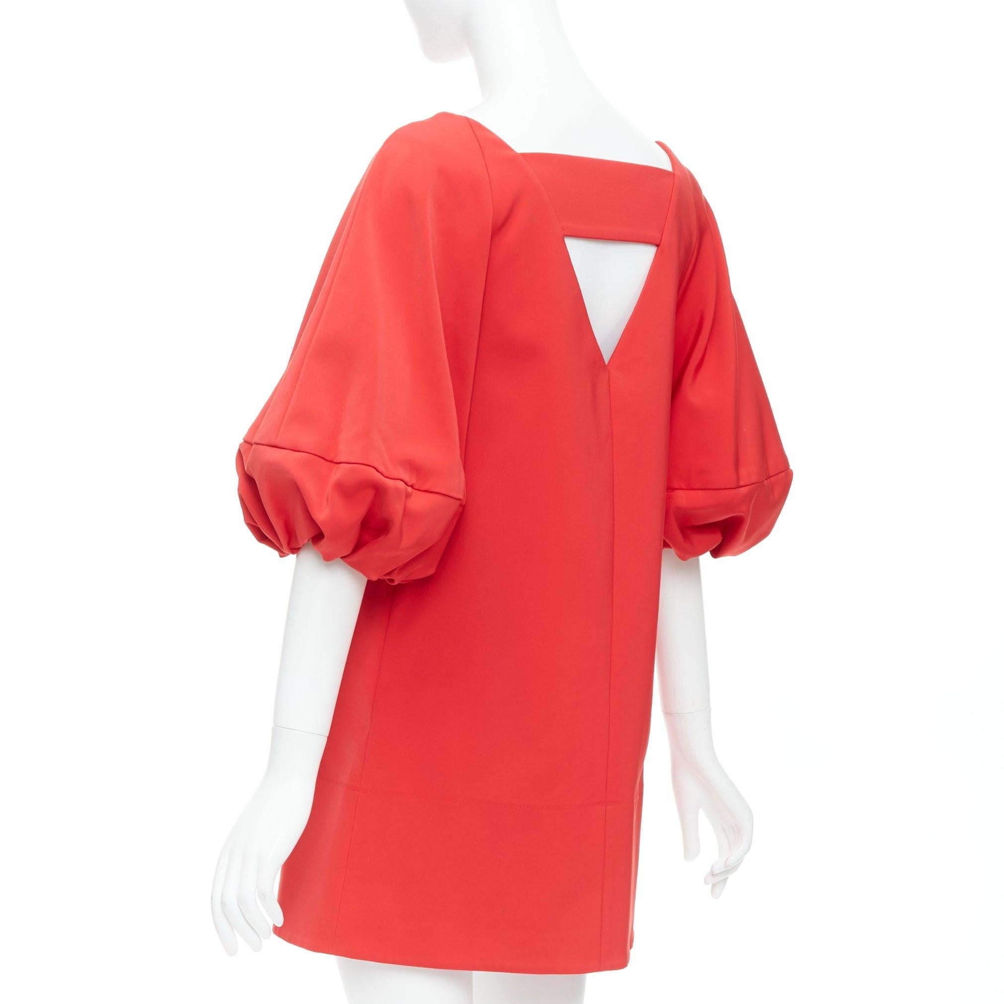 TIBI mini vestido satinado rojo de media manga con corte en V en la espalda US2 S en venta 1