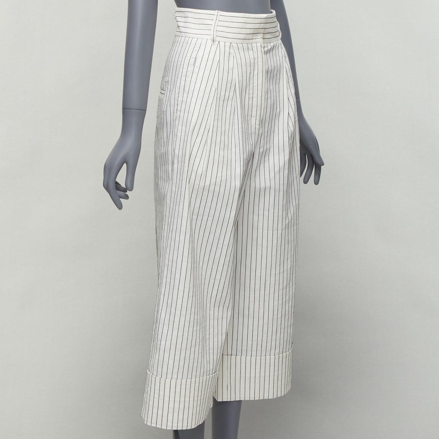 Gray TIBI white black pinstriped linen blend pleated wide leg cropped pants US0 XS For Sale