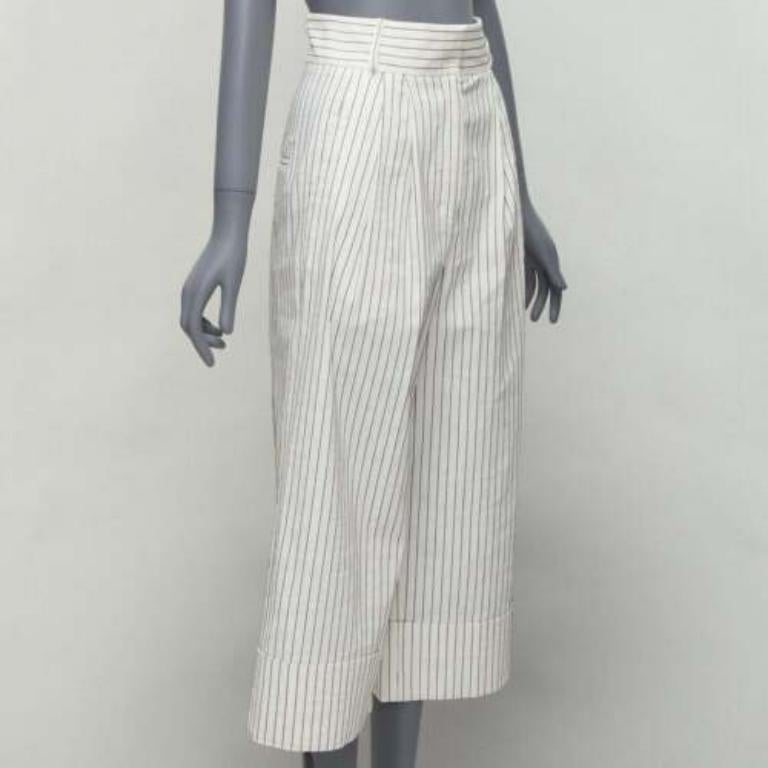Gray TIBI white black pinstriped linen pleated front wide leg cropped pants US0 XS For Sale