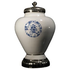 Tibor Con Cuello Grabado Ceramic and White Metal