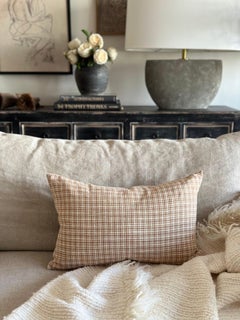 Oreiller lombaire Tiburon Woven Brown Plaid avec insert en plumes de duvet