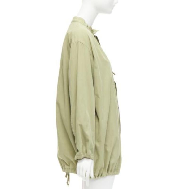 Donna Parka centrale con colletto a cravatta in cotone 100% verde lavato di TICCA in vendita