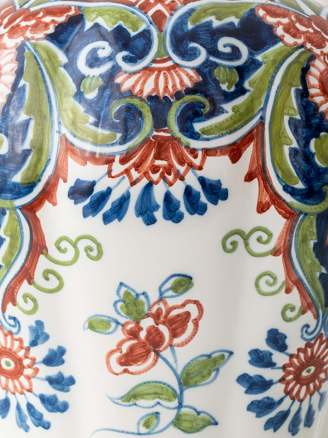Lámparas de Chinoiserie Tichelaar Makkum Delft (1940-60) Nuevas pantallas de terciopelo verde en venta 3
