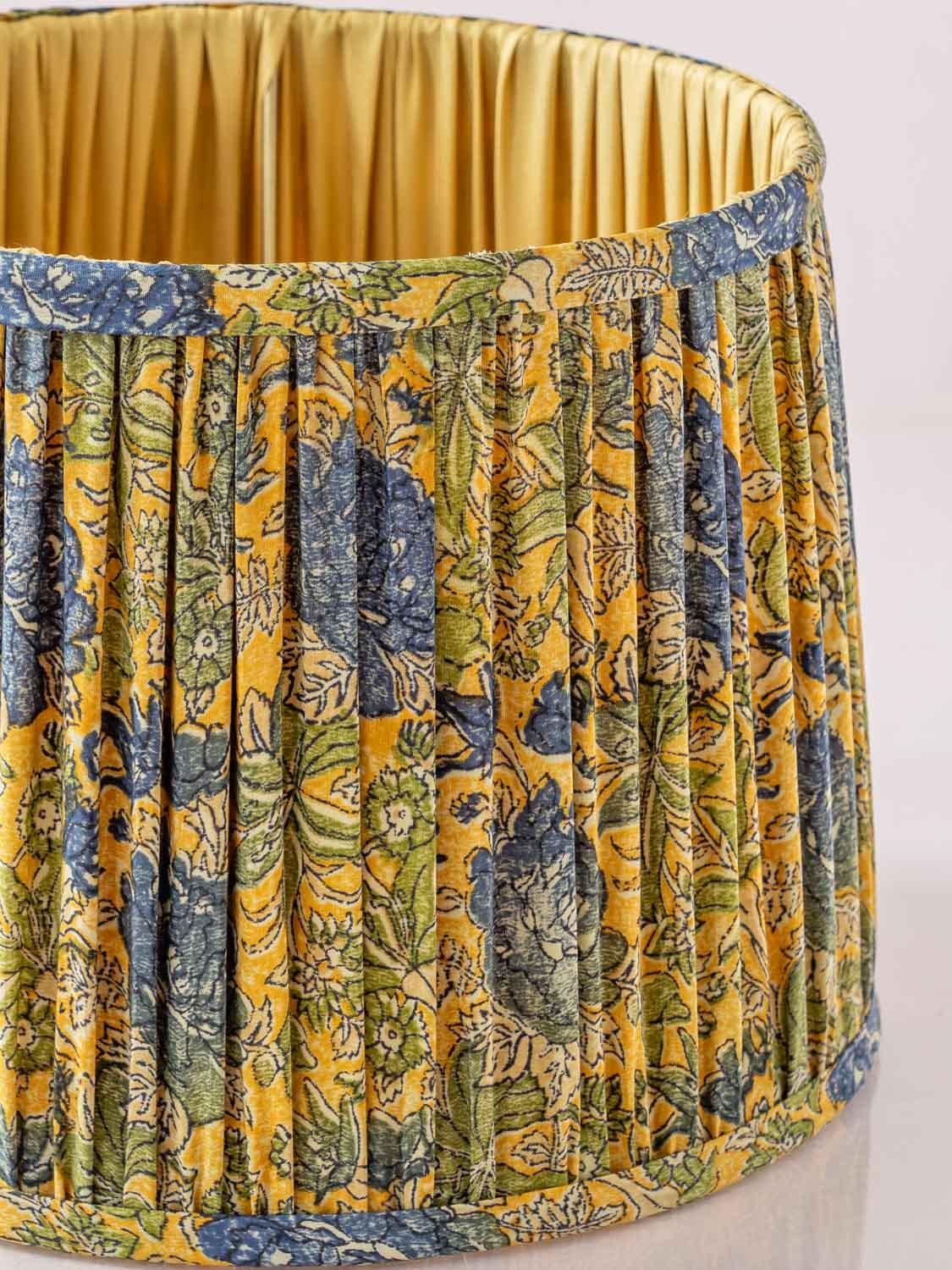 20th Century Tichelaar Makkum Delft Tobacco Jar Table Lamp, New Pleated Silk Shade, 1948-1979 For Sale