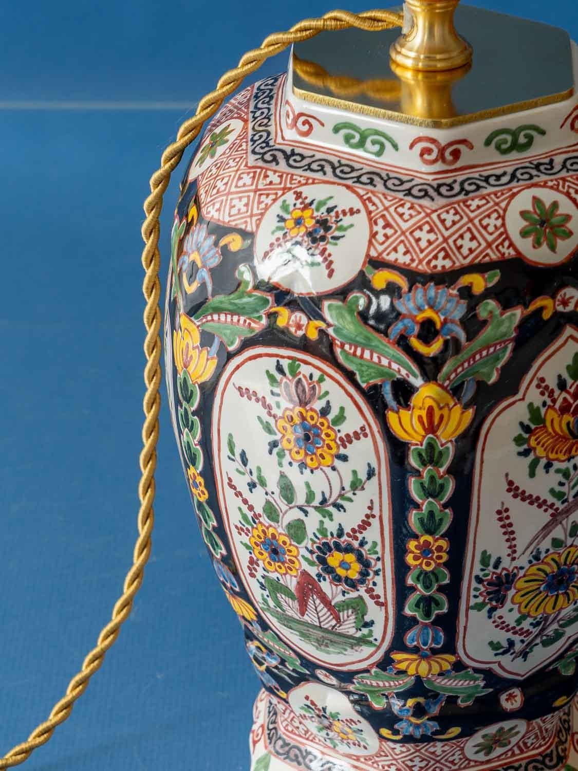 Dutch Tichelaar Makkum Hexagonal Delft Chinoiserie Lamp, New Velvet Shade (1948-1979)