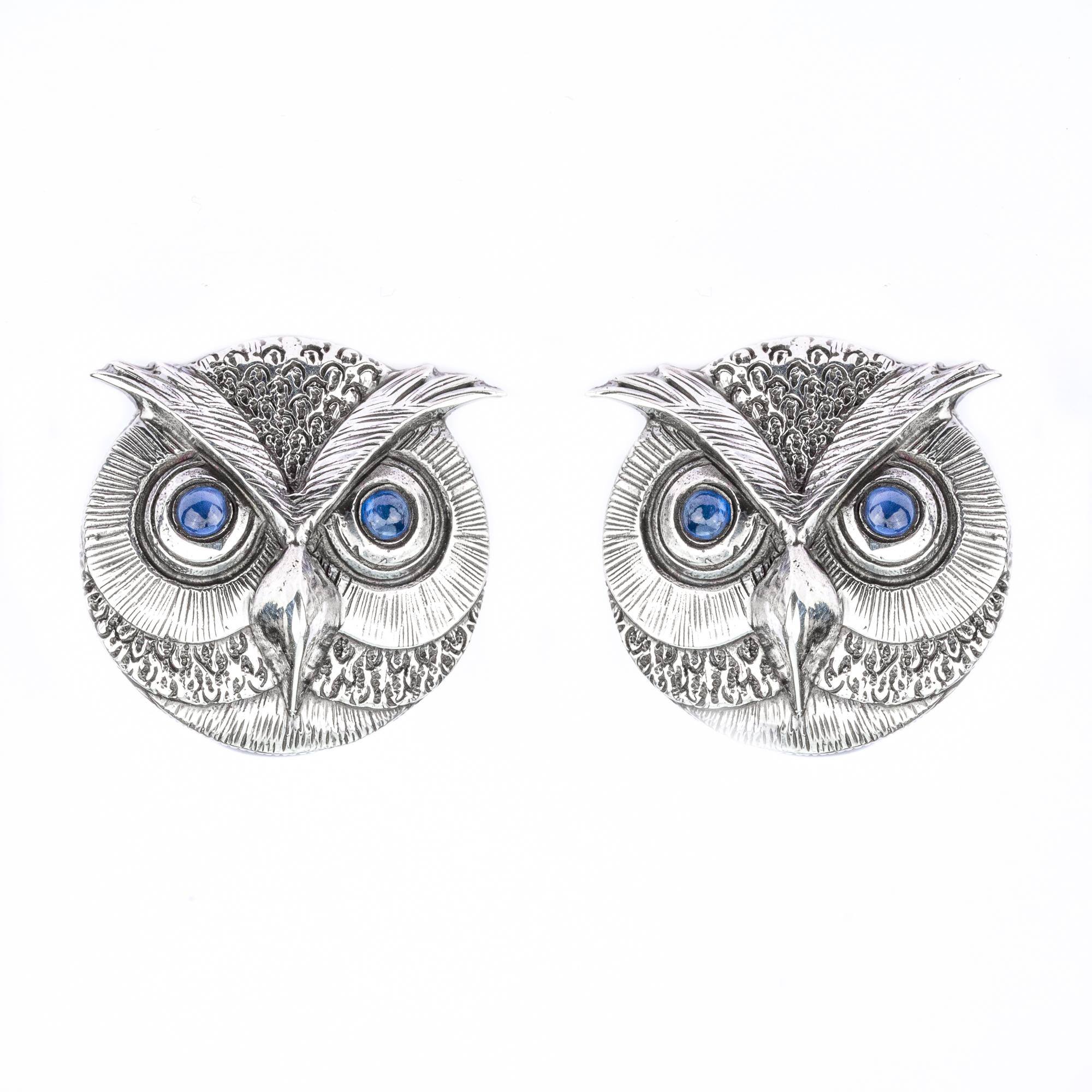 Boutons de manchette Tichu en argent sterling avec saphir bleu et quartz et face de hibou en cristal