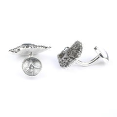 Tichu Blue Sapphire Eagle Face Cufflink in Sterling Silver