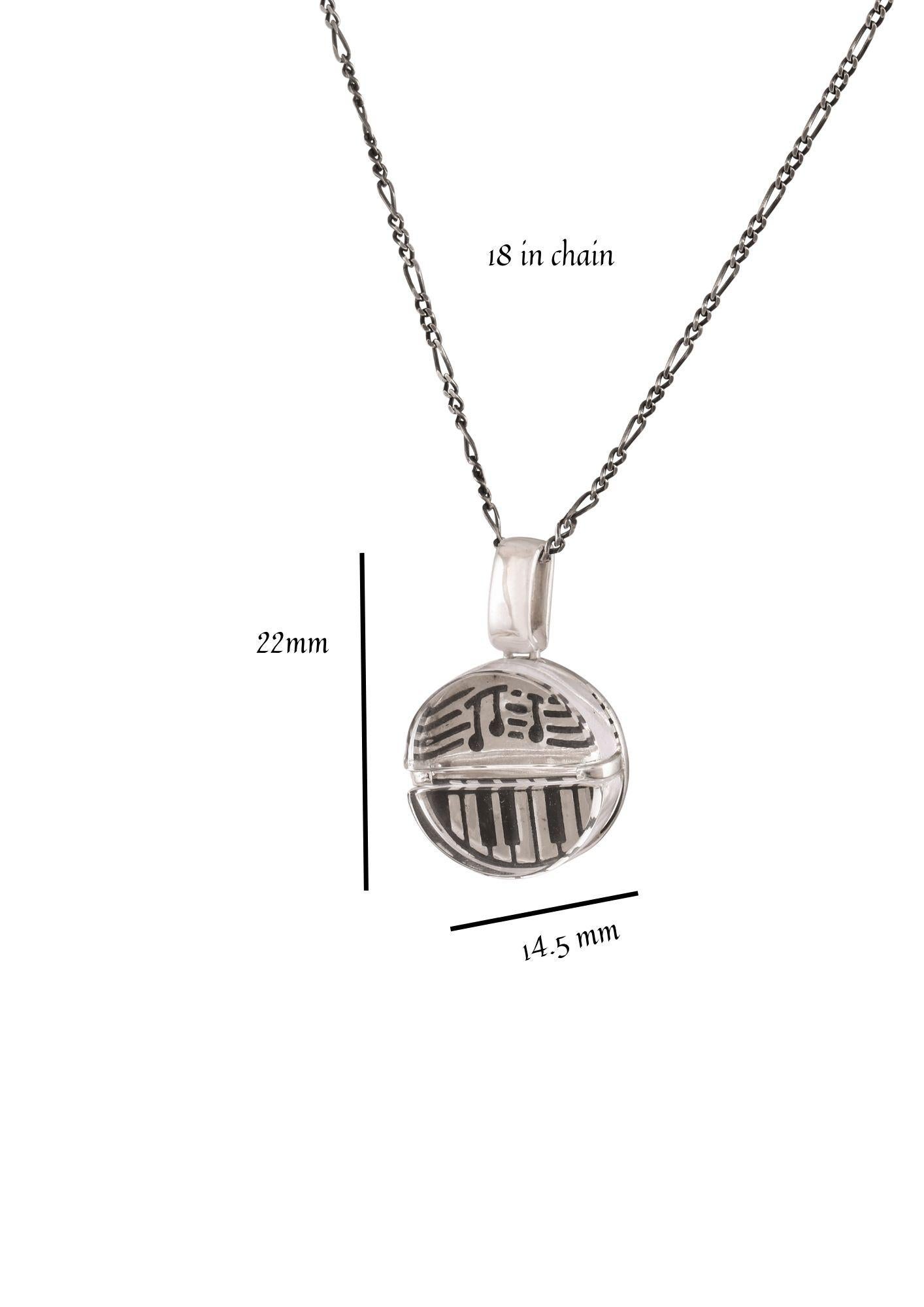 Modern Tichu Music Pill Pendant & Chain in Sterling Silver & Crystal in Silver Finish  For Sale