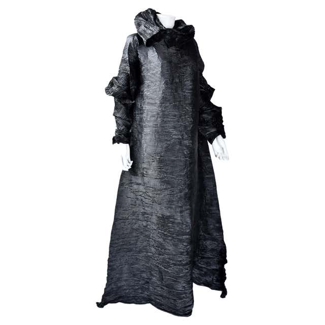 Issey Miyake faux fur vest and skirt ensemble, A/W 2000 For Sale at 1stDibs