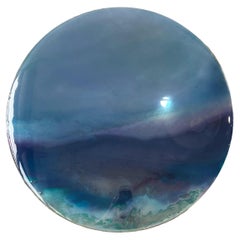 Tide by Courtney Kinnare, Blue Mirrored Glass Contemporary Wall Art (marée par Courtney Kinnare, verre miroir bleu)