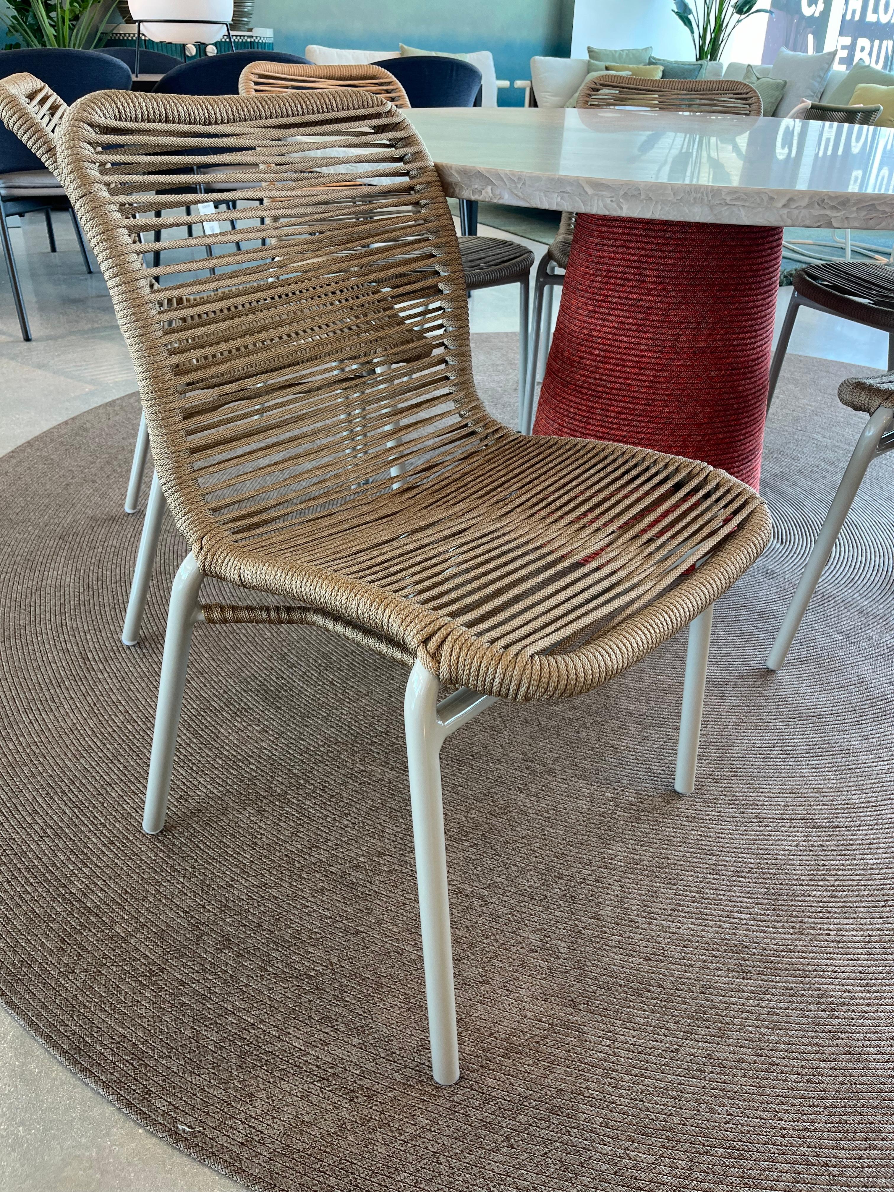 Brésilien Ensemble de salle à manger d'extérieur Tidelli - Table Spool et chaises Rio en vente