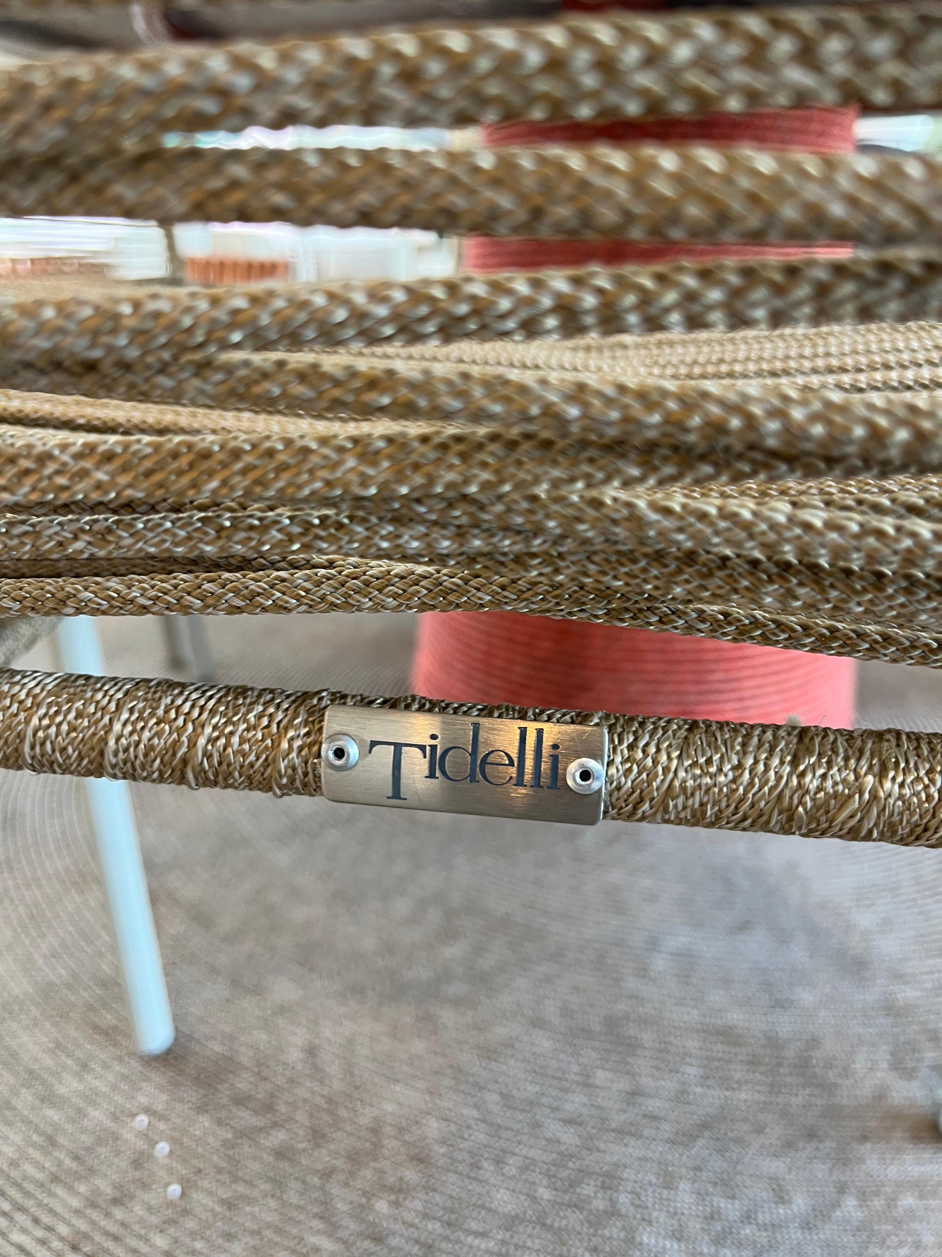 Ensemble de salle à manger d'extérieur Tidelli - Table Spool et chaises Rio Neuf - En vente à Miami, FL