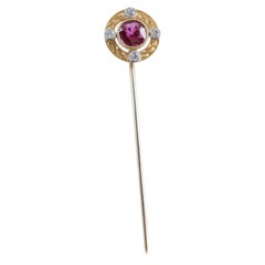 Tie Pin in Gold & Platinum, Burma Ruby Centre and Four Diamonds, USA, circa 1910