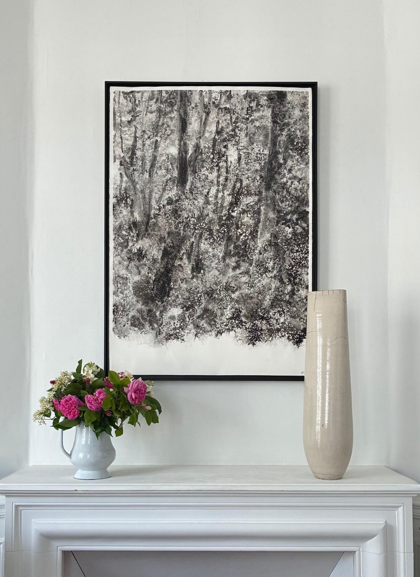 Genesis I by Tien Wen - Abstract ceramic sculpture, light tones, slender For Sale 1