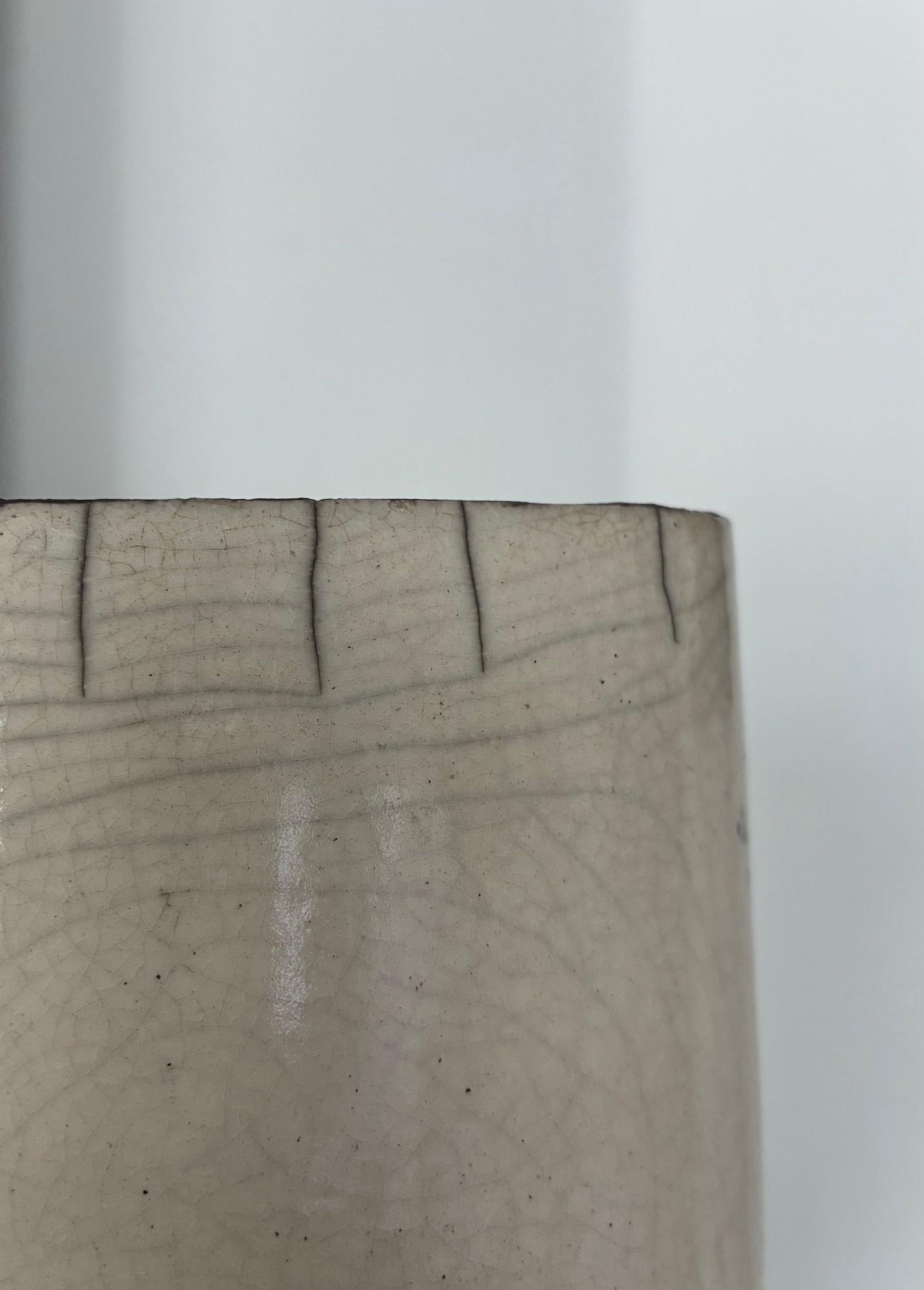 Genesis I by Tien Wen - Abstract ceramic sculpture, light tones, slender For Sale 8