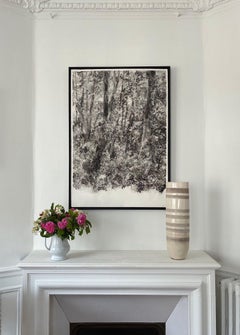 Genesis V de Tien Wen, sculpture abstraite, tons clairs, lignes élancées