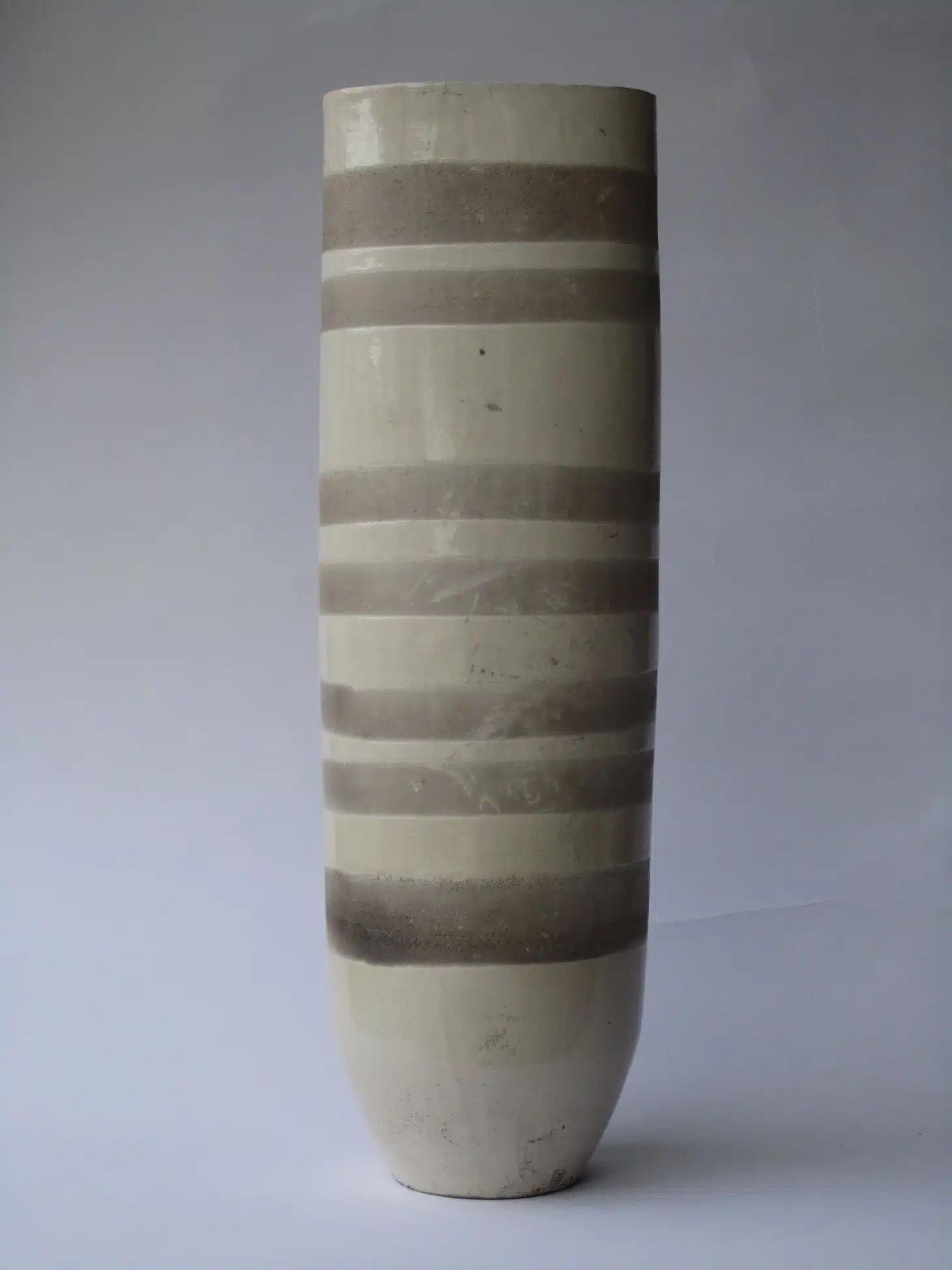 Genesis V by Tien Wen - Abstract ceramic sculpture, light tones, lines, slender