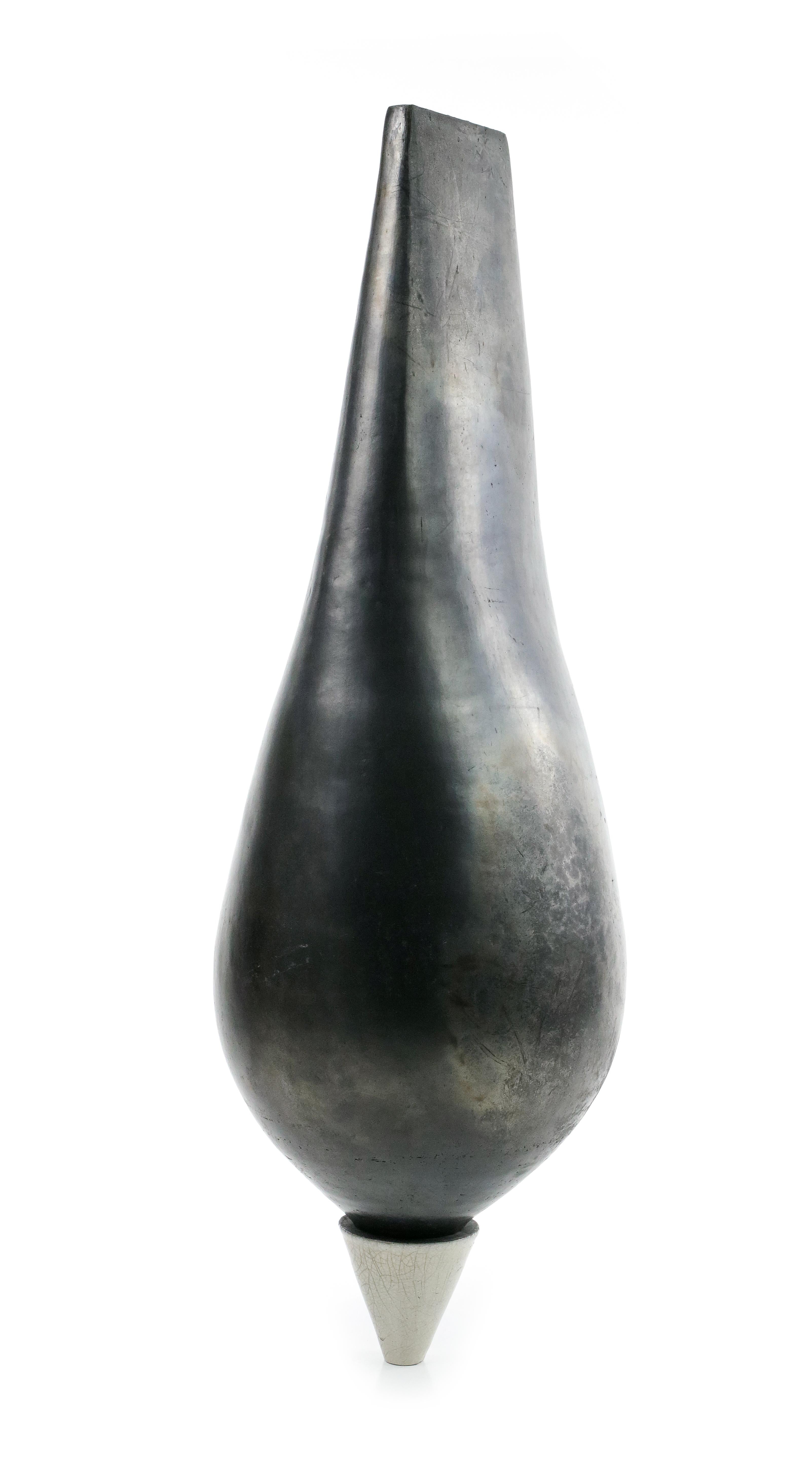 Naos by Tien Wen - Abstract ceramic sculpture, pure form, raku technique, black For Sale 6