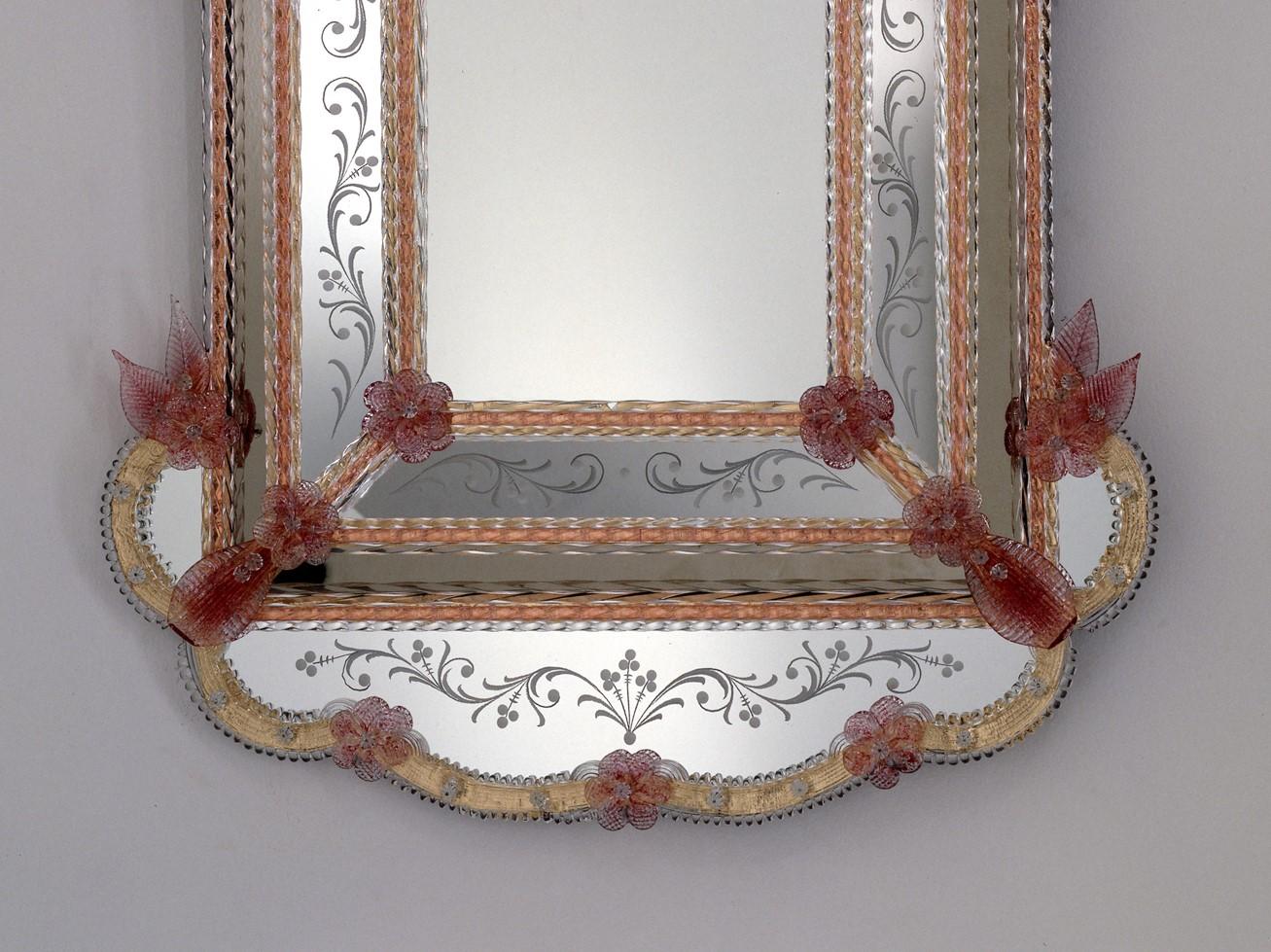 „Tiepolo“-Spiegel aus Muranoglas im venezianischen Stil von Fratelli Tosi, hergestellt in Italien (Italienisch) im Angebot