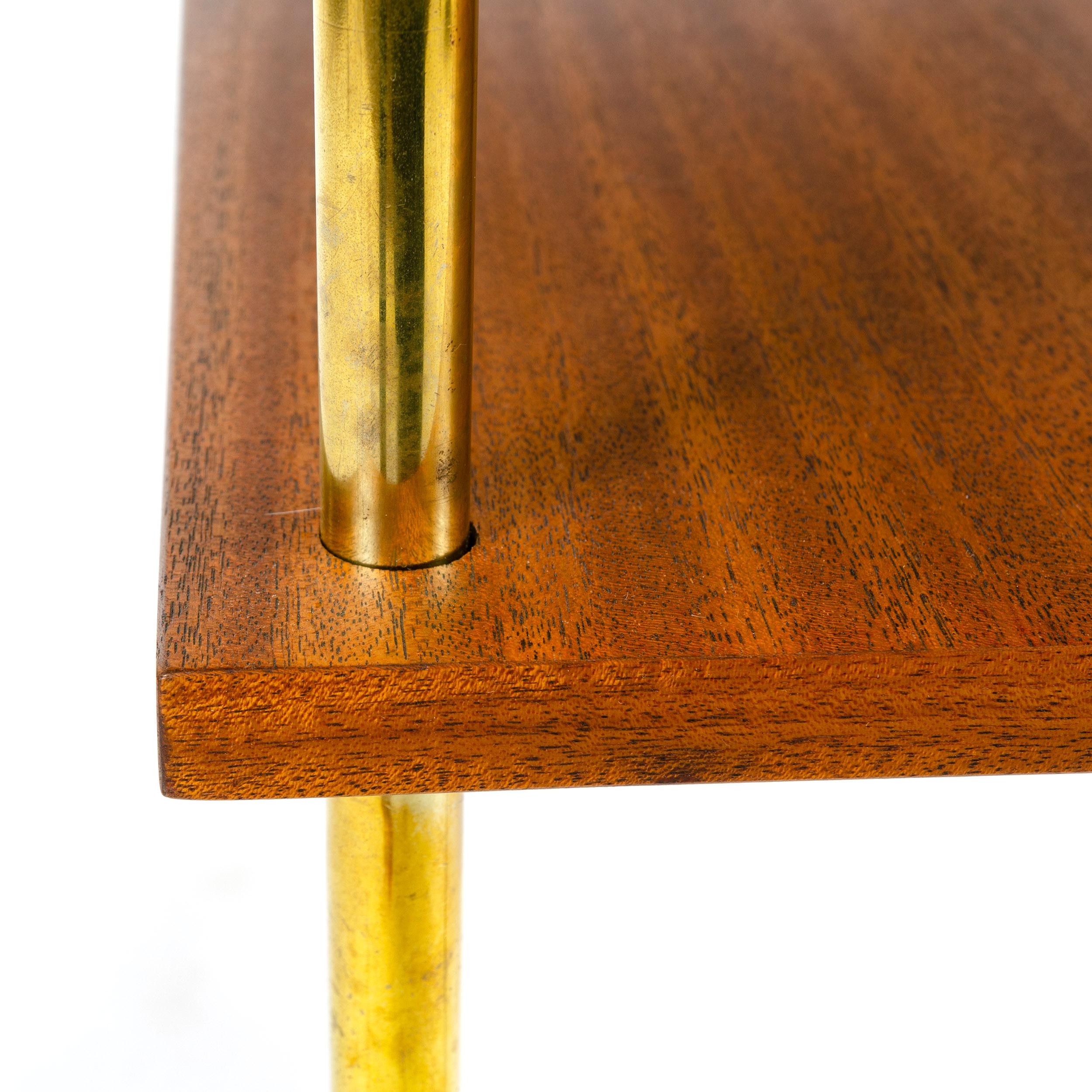 Low Console Table by Harvey Probber, 1960s In Good Condition For Sale In Sagaponack, NY