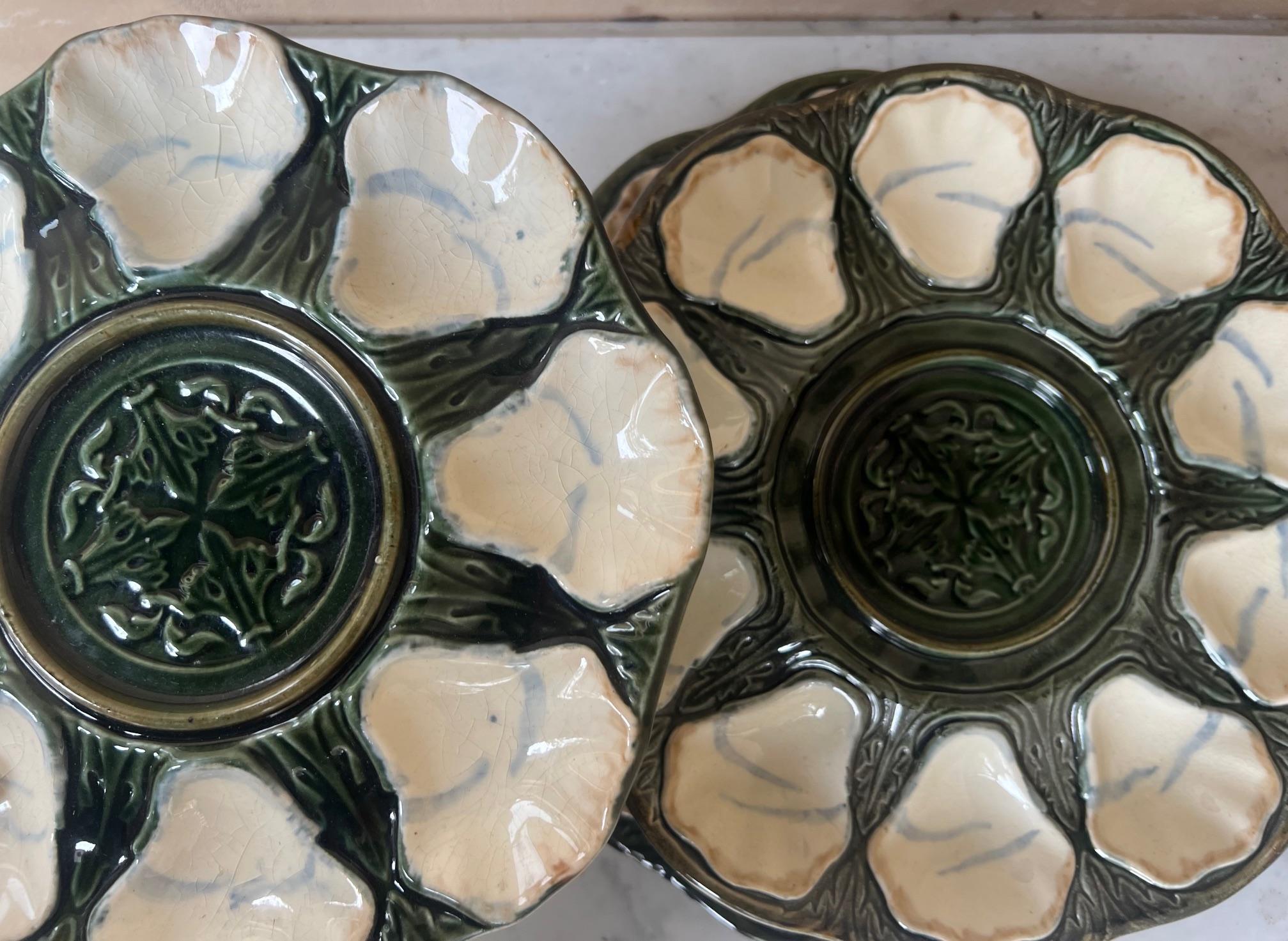 Tiered Longchamp Hand Painted Oyster Plate Set of 3, c. 1900 For Sale 4